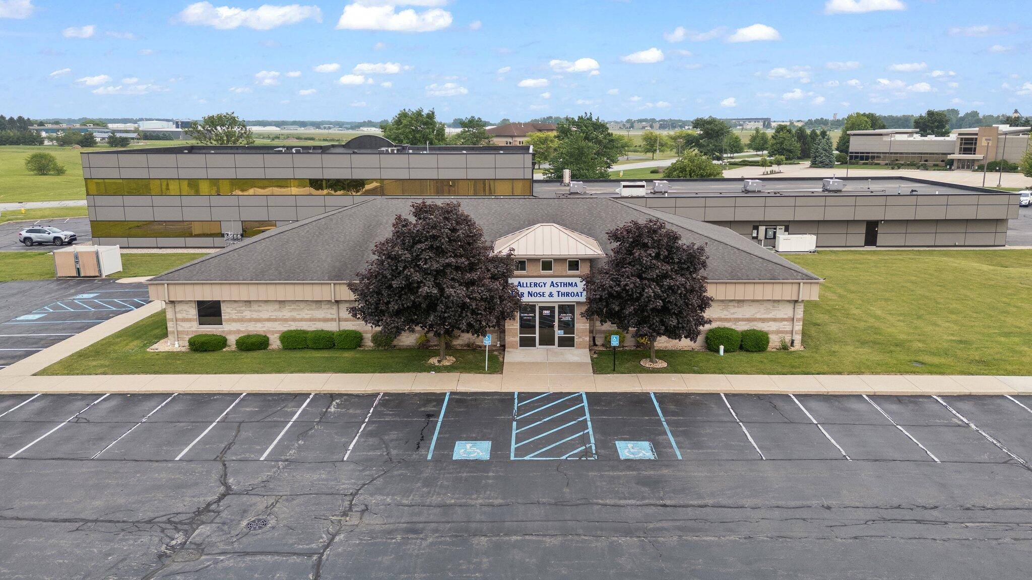 2802 Leonard Drive, Valparaiso, IN 46383