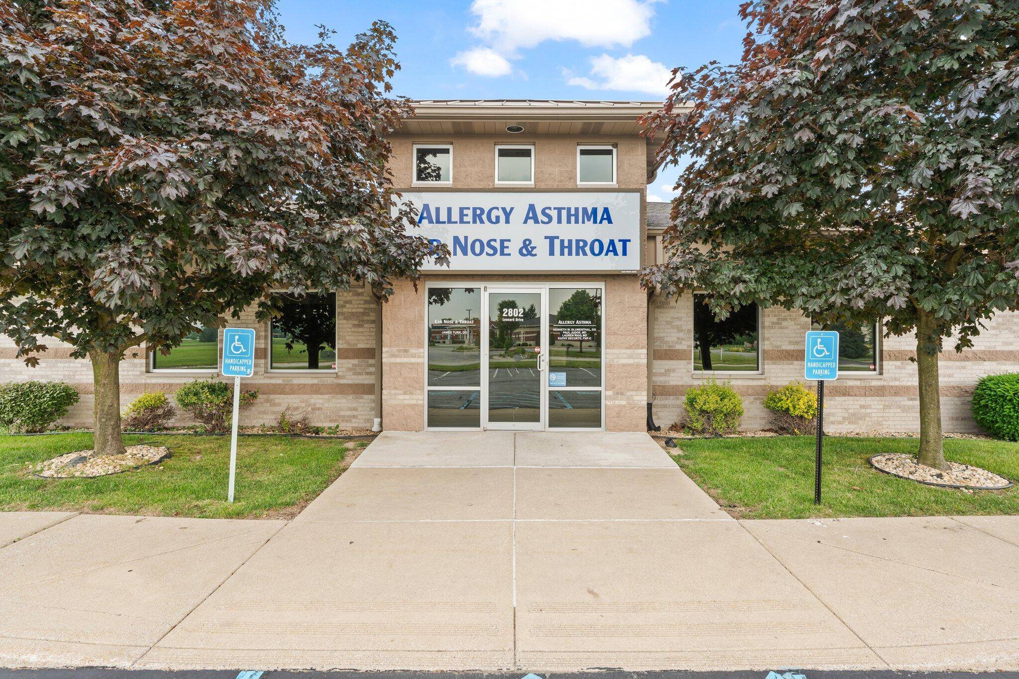 2802 Leonard Drive, Valparaiso, IN 46383