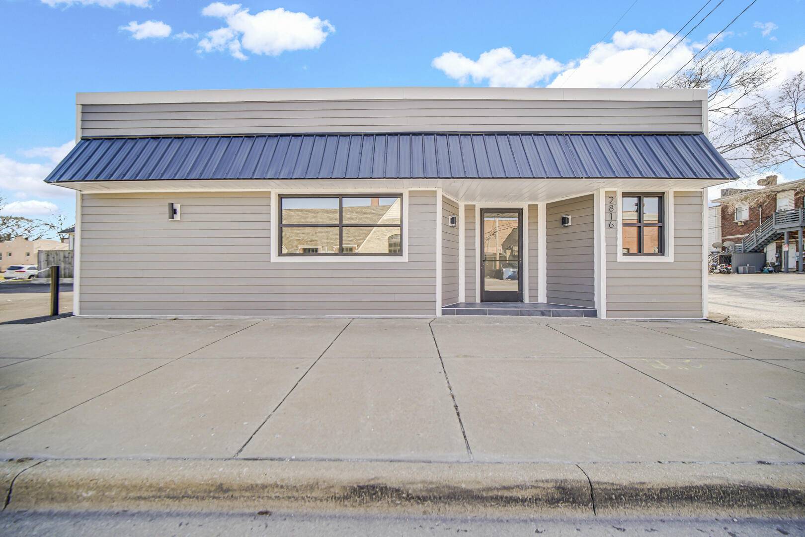 2816 Martha ST, Hammond, IN 46323