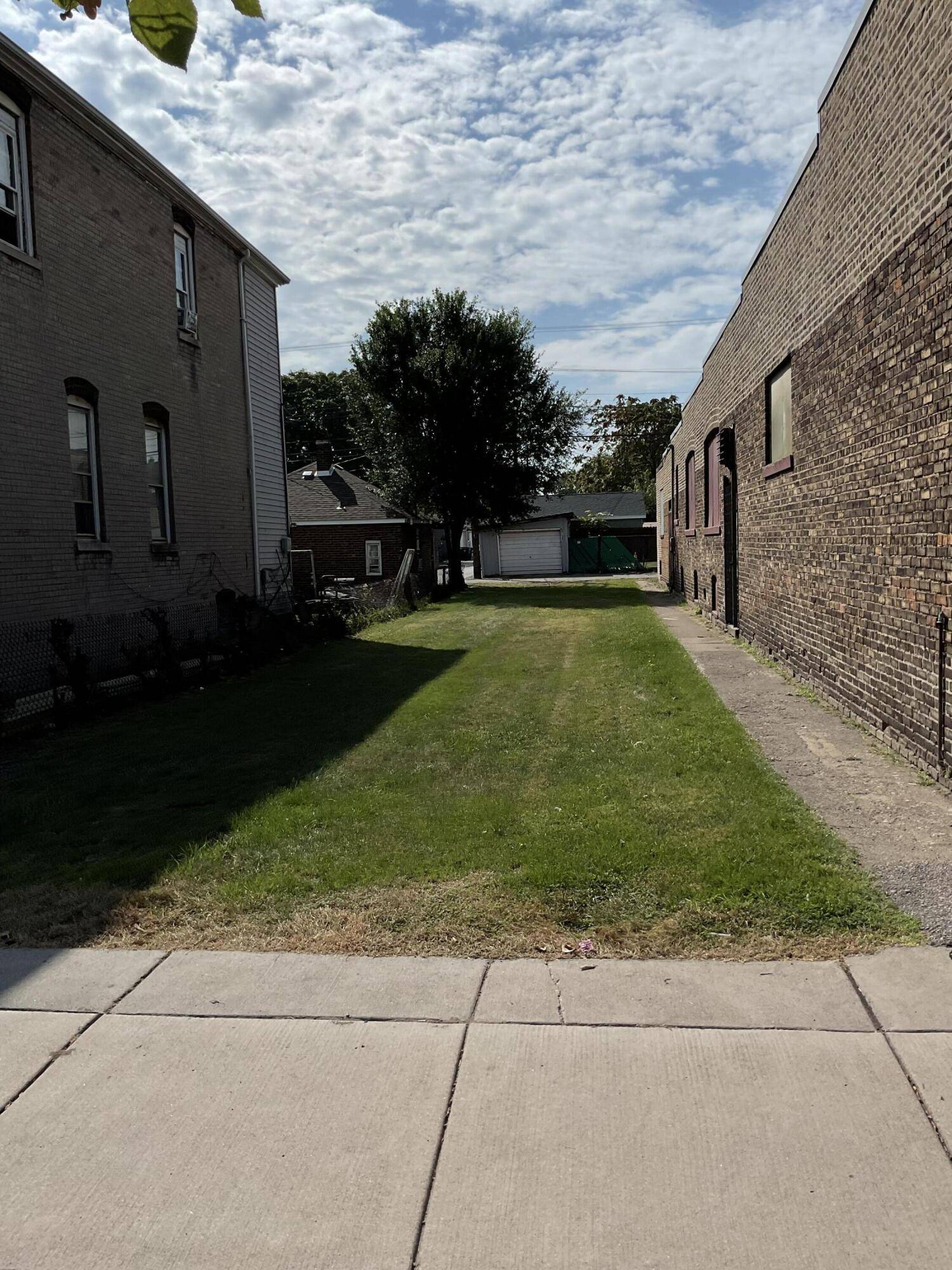 1607 Broadway ST, East Chicago, IN 46312