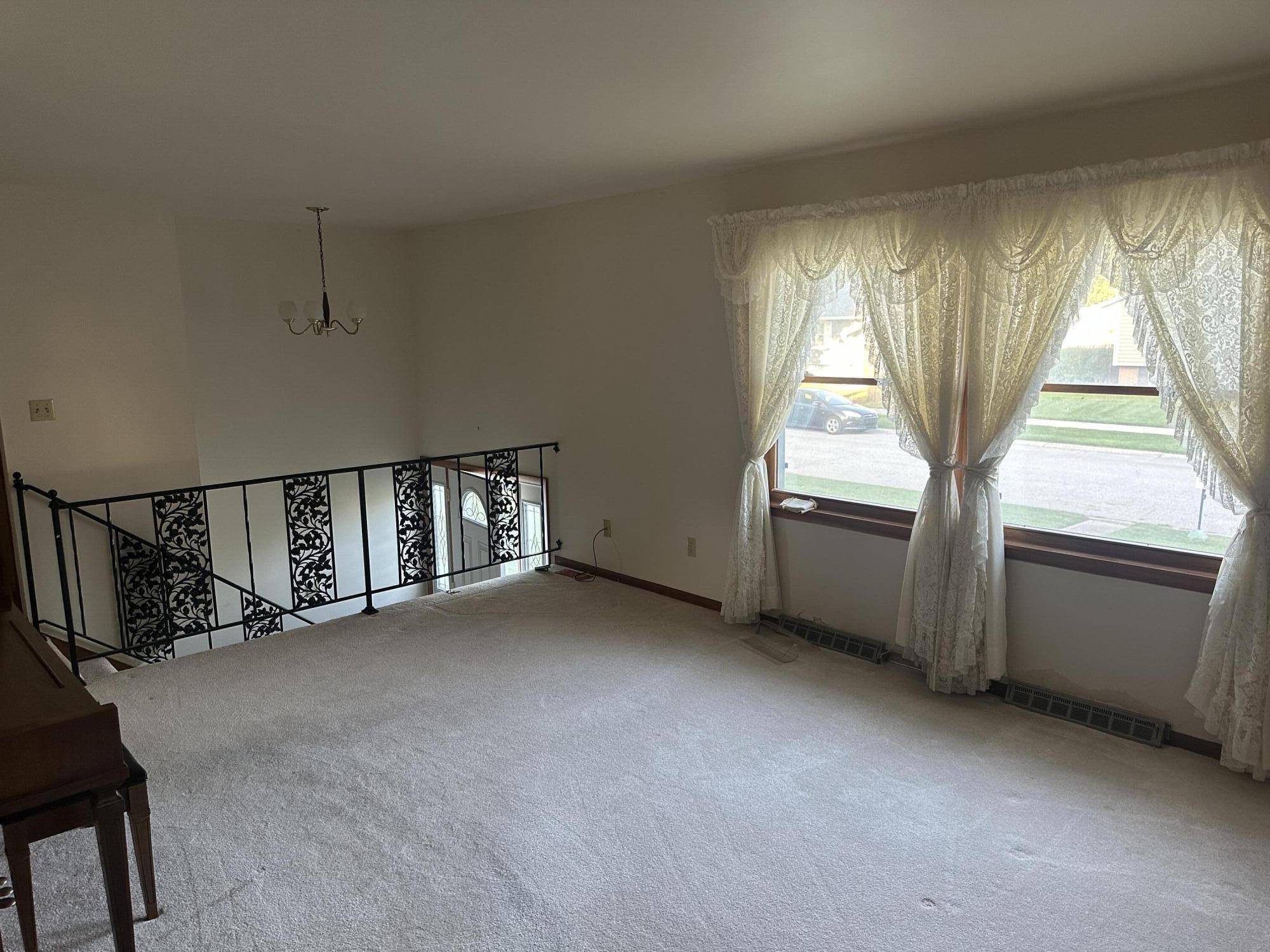 240 Rush Court, Hobart, IN 46342