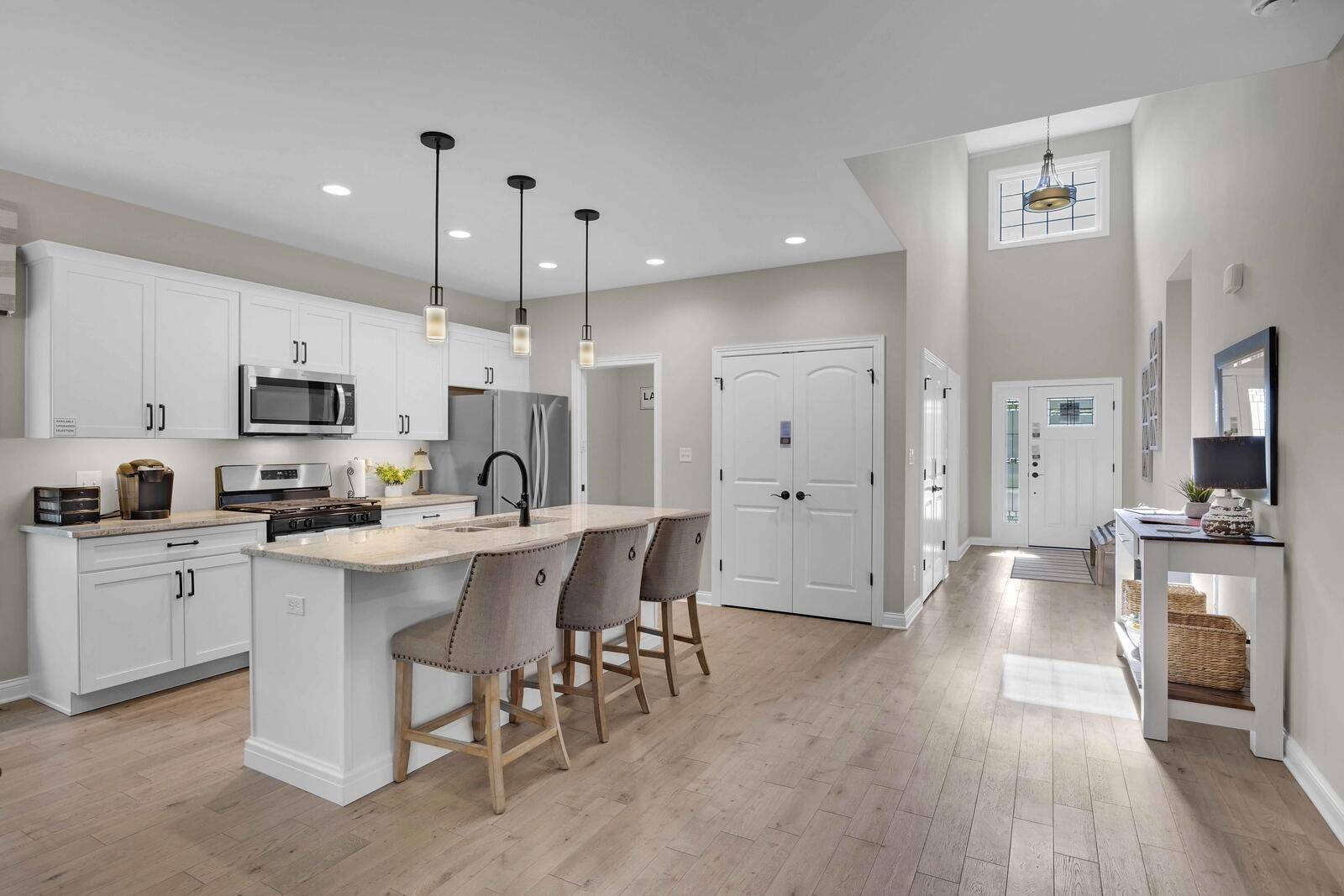 12686 Creekside Drive, Cedar Lake, IN 46303