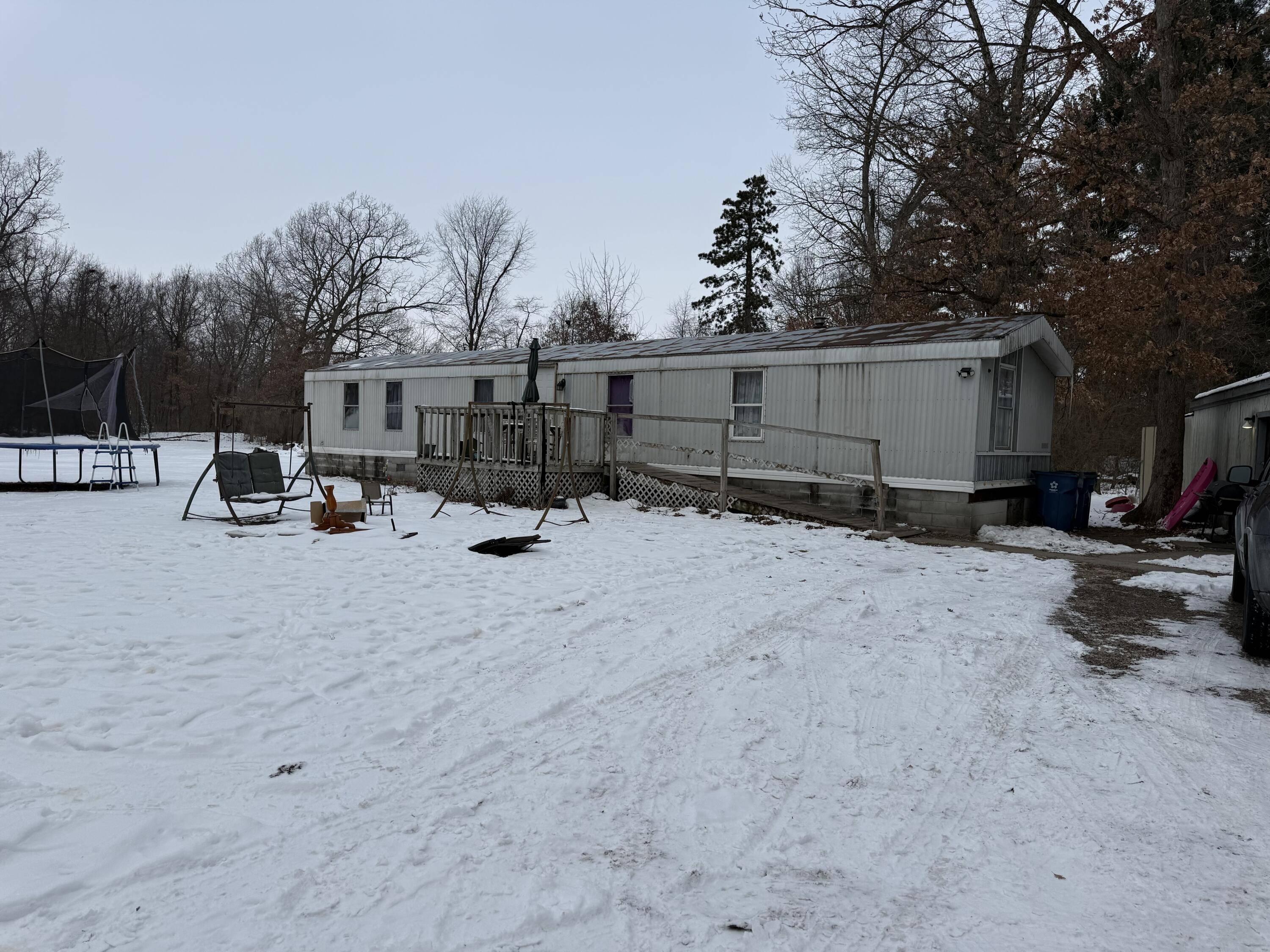 4290 Winesap Lane, Wheatfield, IN 46392