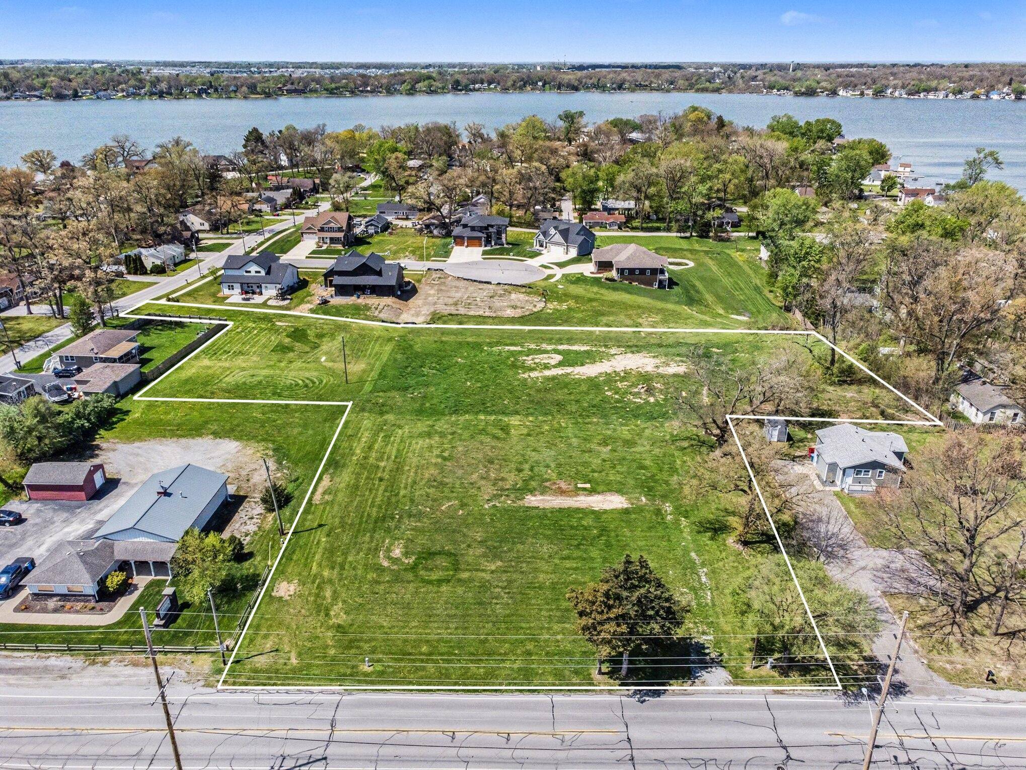 13500 Morse ST, Cedar Lake, IN 46303