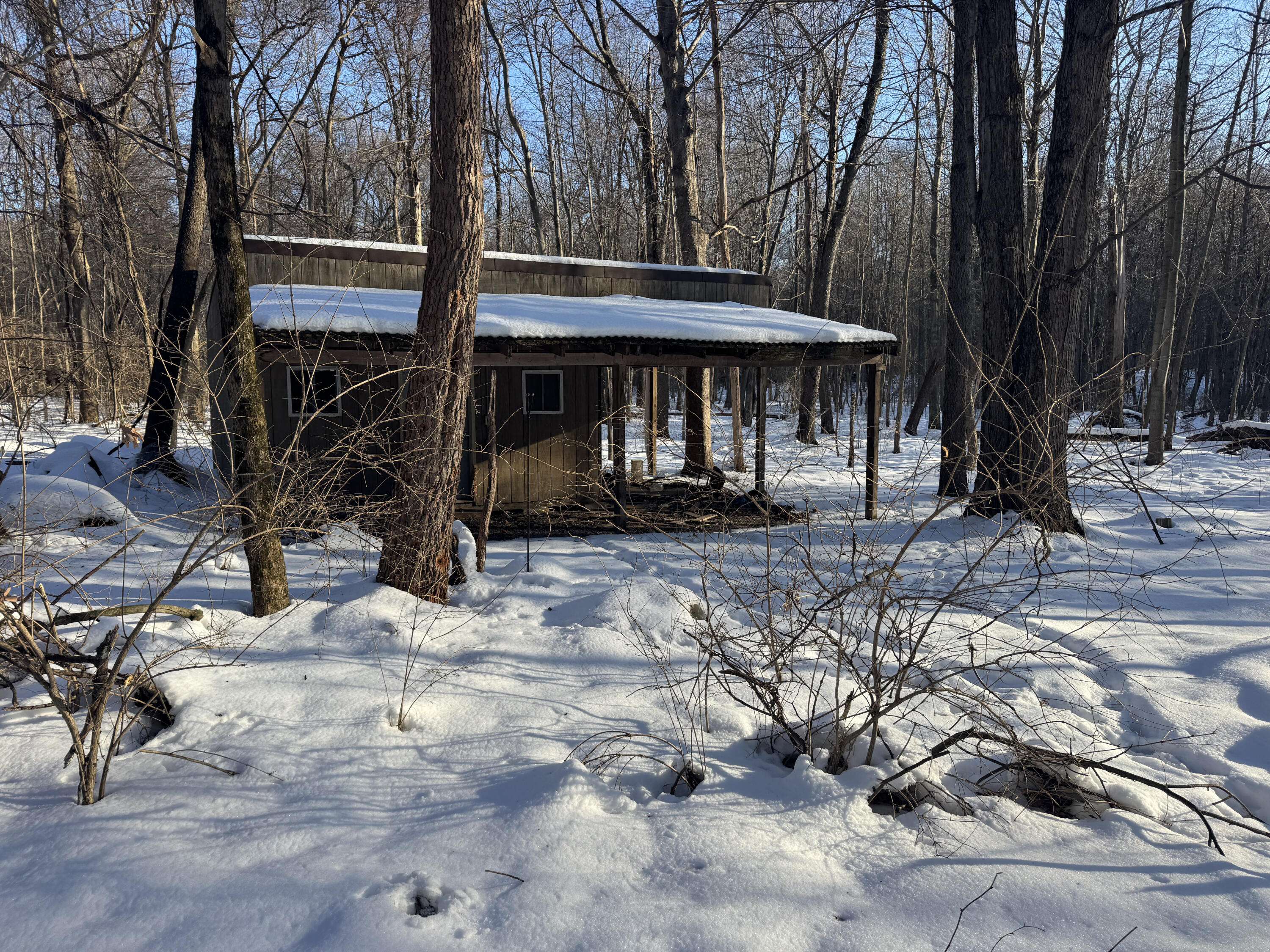 8577 N 1175 E, Walkerton, IN 46574