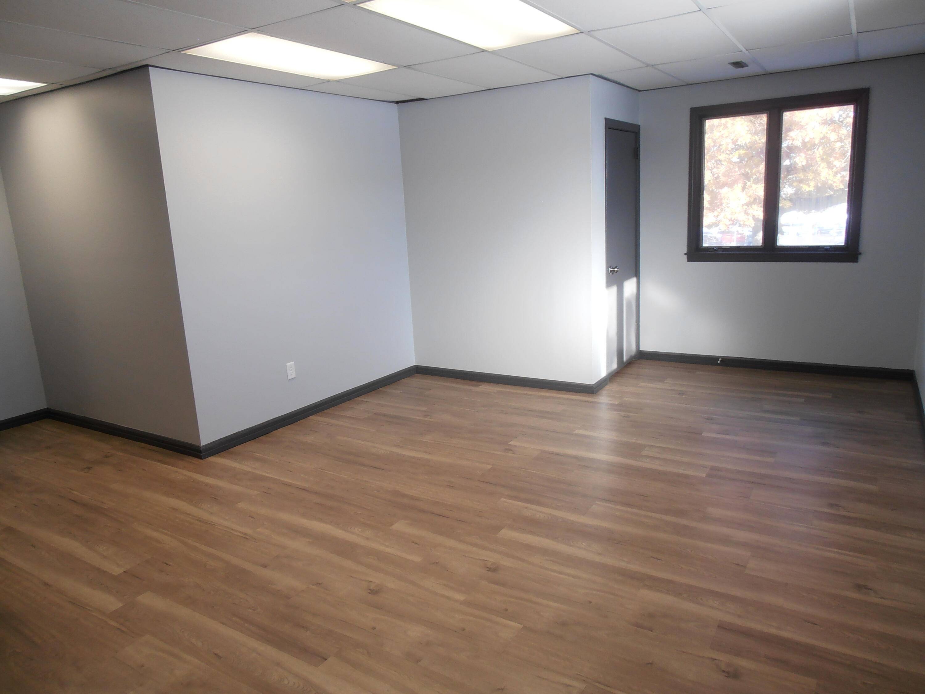 2550 Industrial Drive #1, Highland, IN 46322