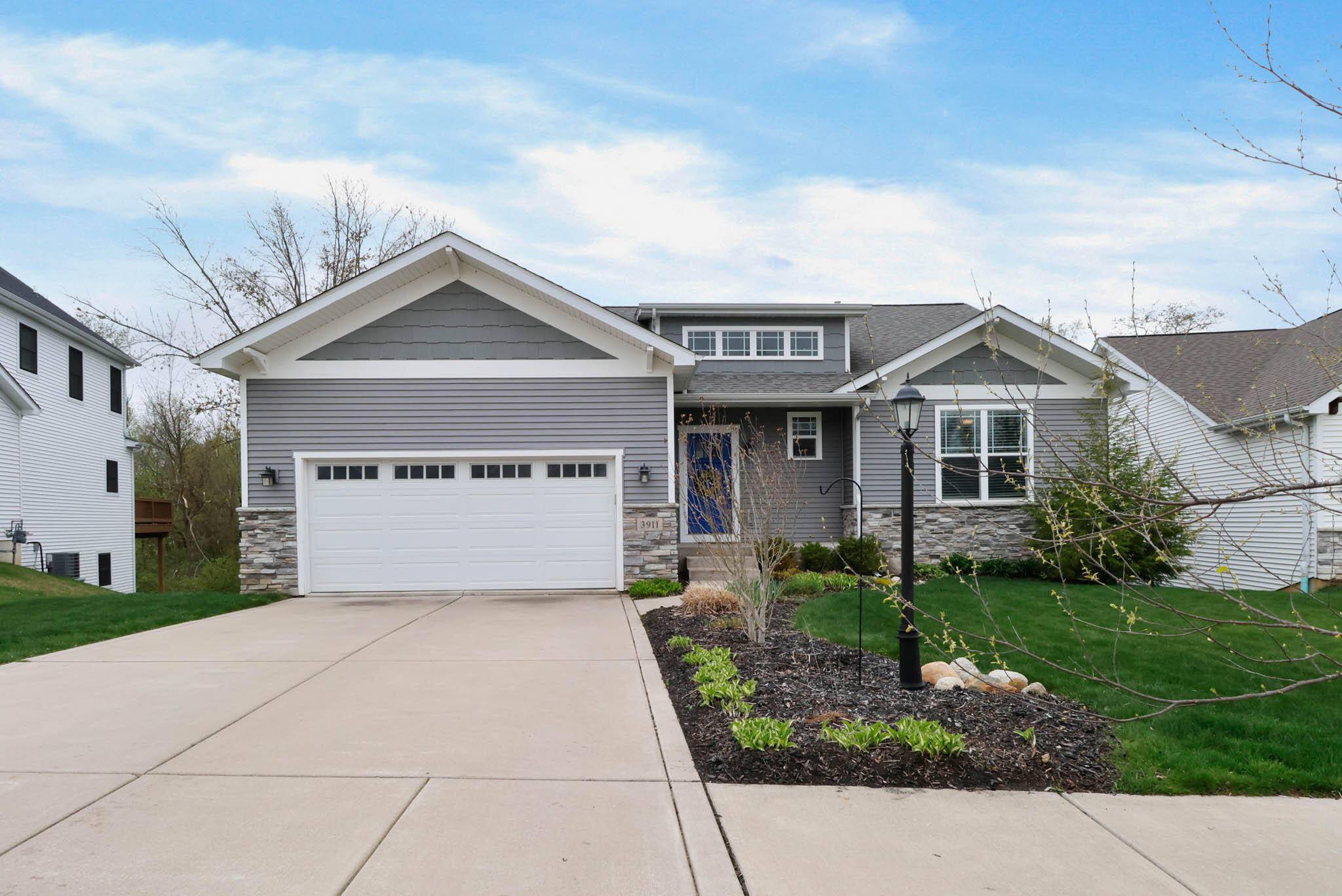 3911 Crown Drive, Valparaiso, IN 46383