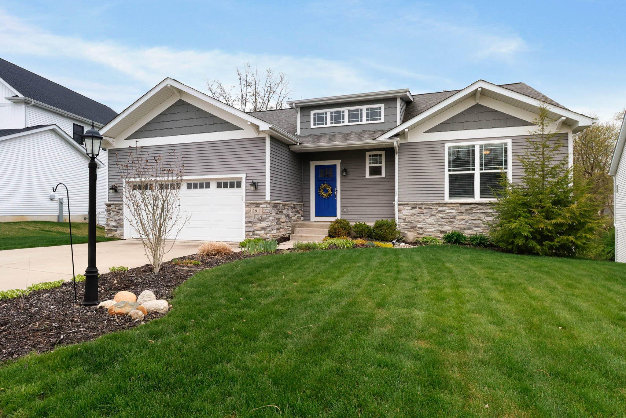 3911 Crown Drive, Valparaiso, IN 46383