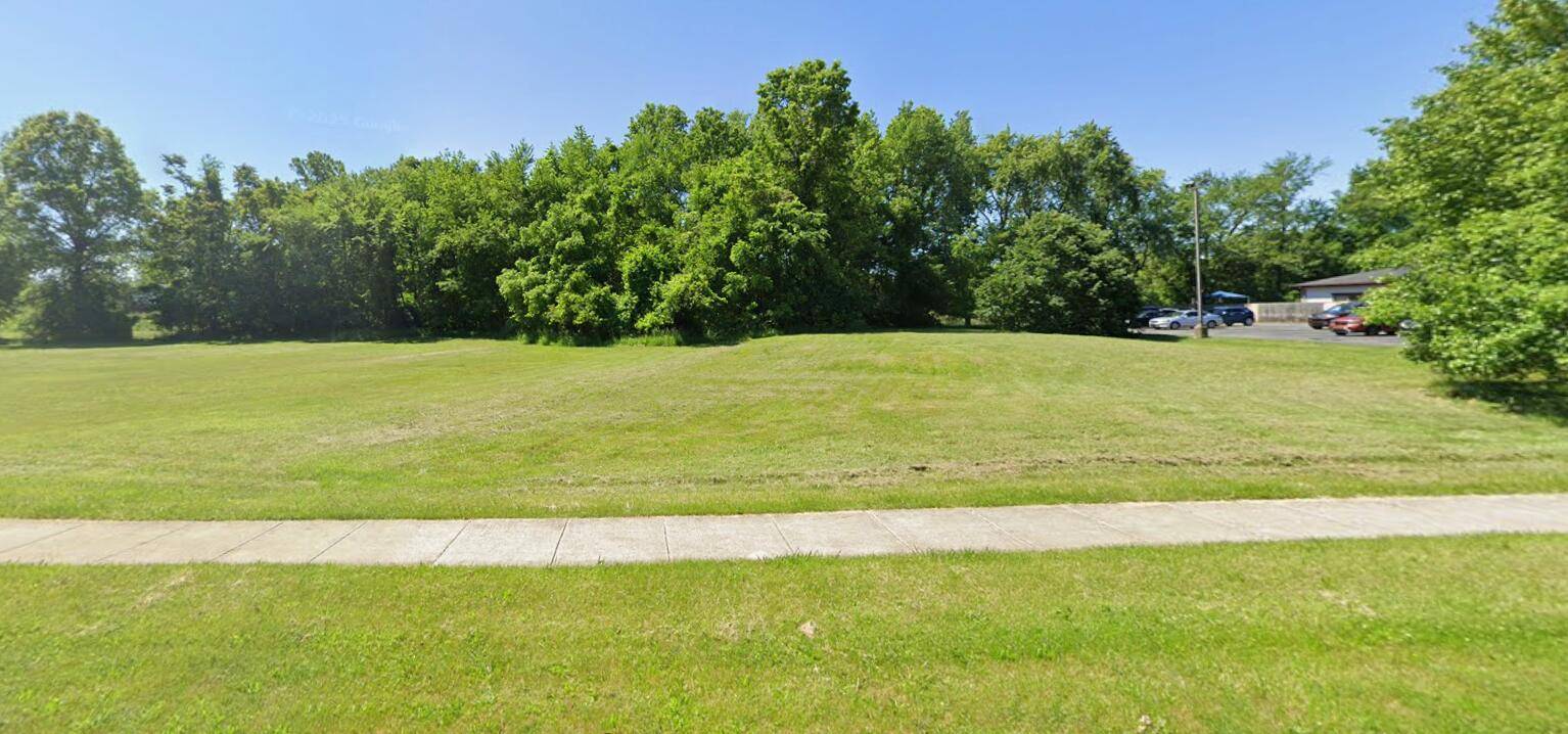 123 & 127 Venturi DR, Chesterton, IN 46304