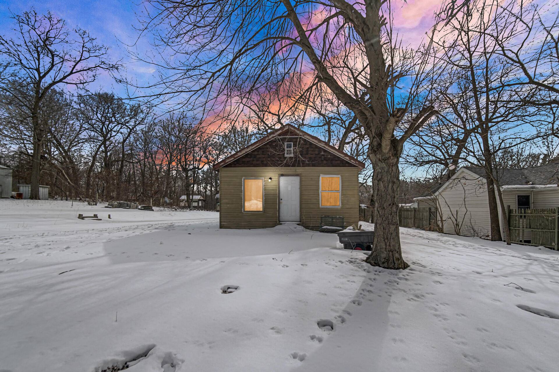 3640 Henry ST, Michigan City, IN 46360