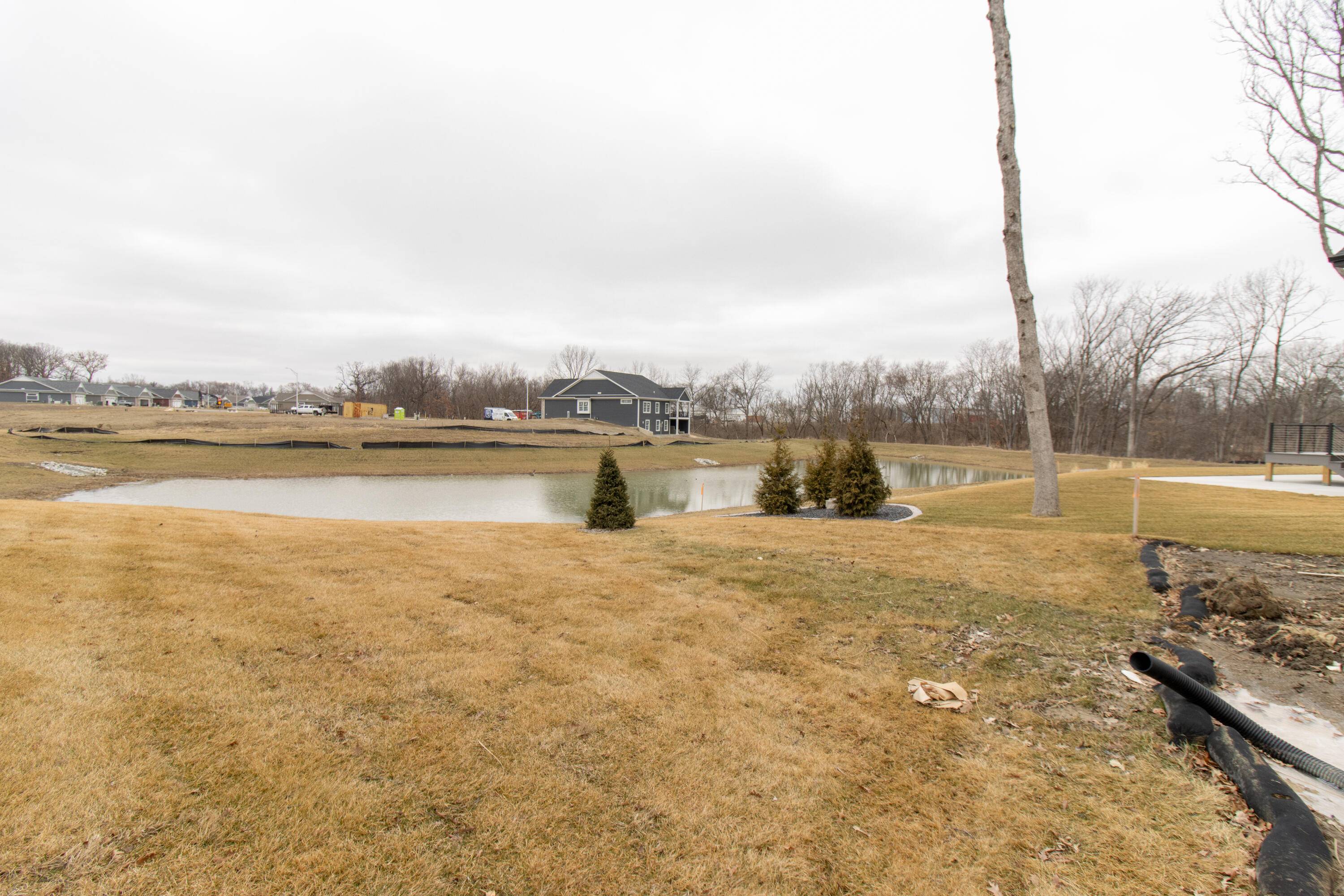 12600 Woodside DR, Cedar Lake, IN 46303