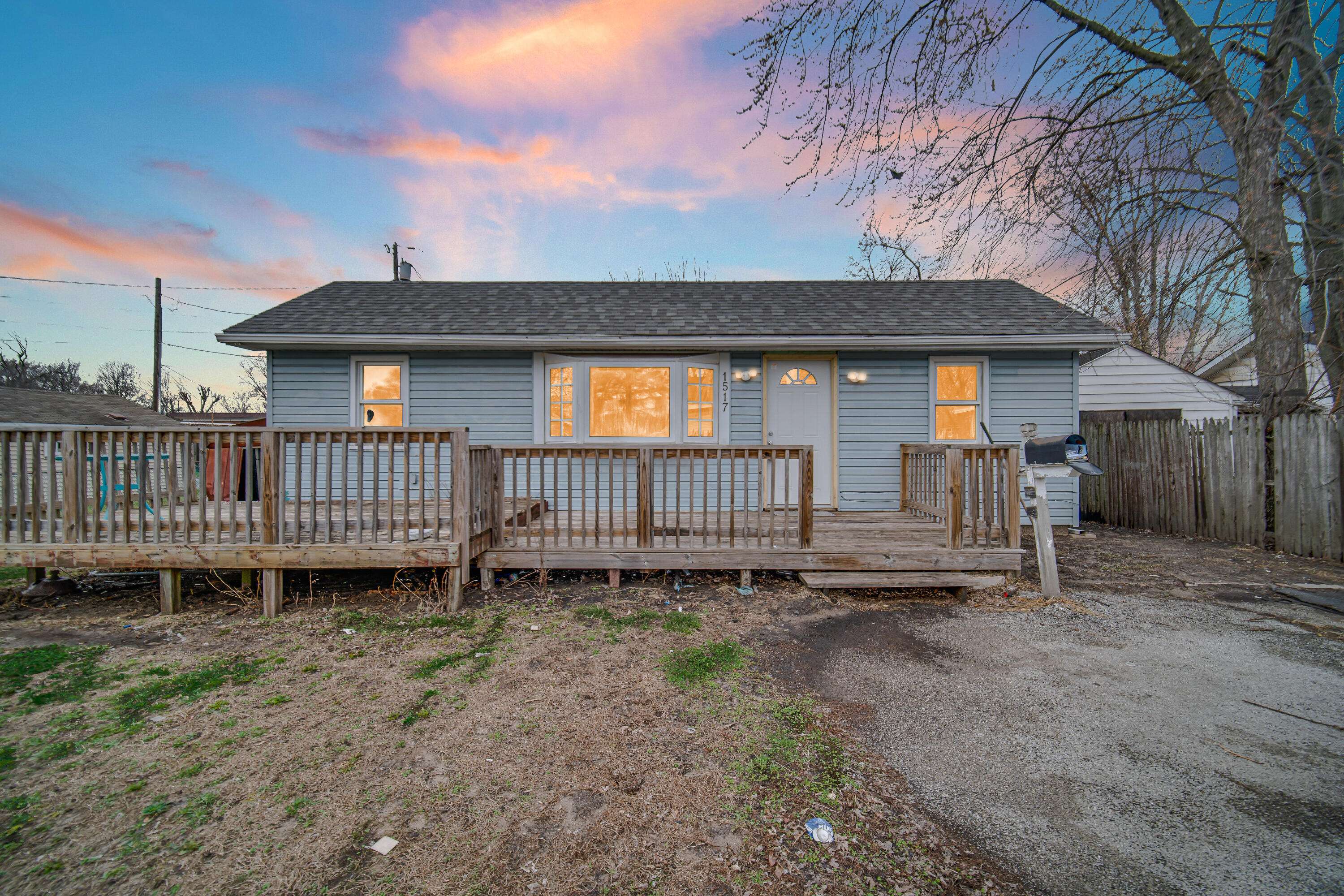 1517 E 174th Street, Hammond, IN 46324