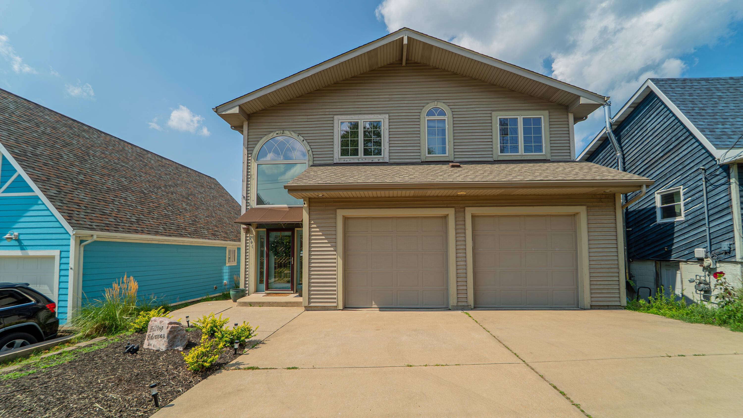 206 Hilltop Avenue, Michigan City, IN 46360