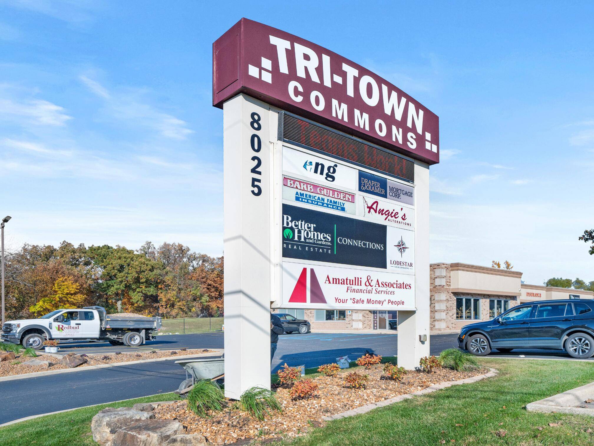 8025 Wicker AVE #B, St. John, IN 46373