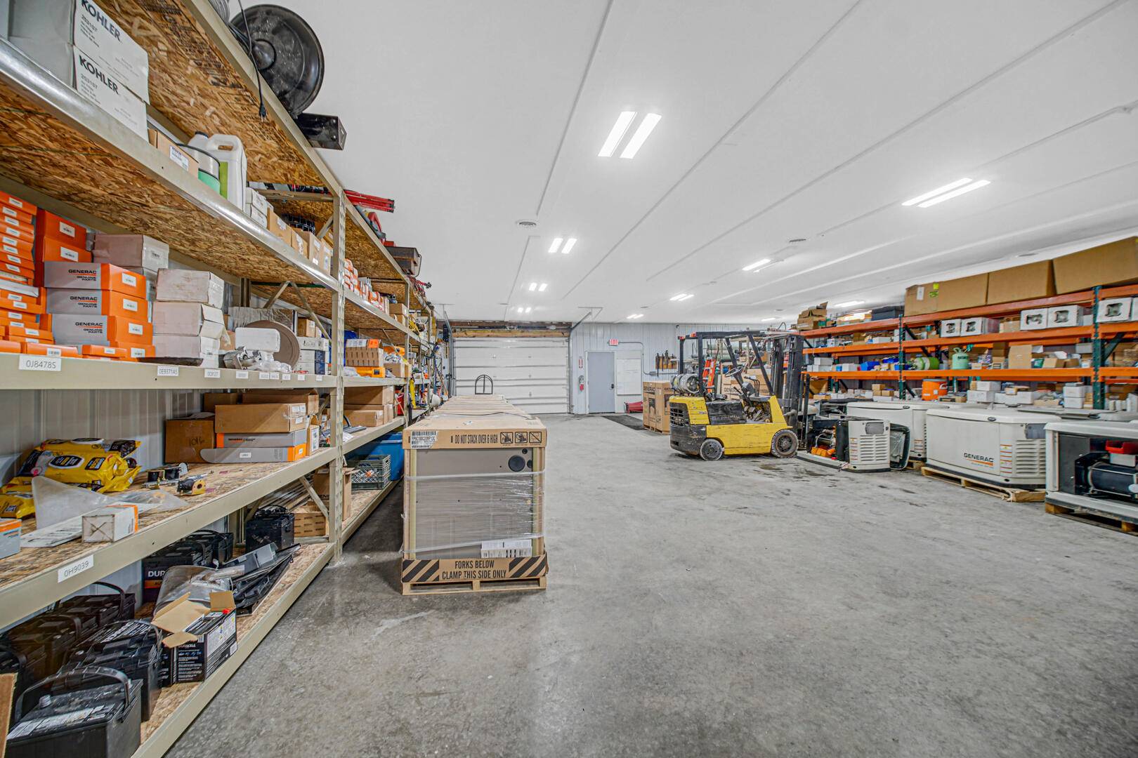 6400 W Lincoln Highway, Crown Point, IN 46307