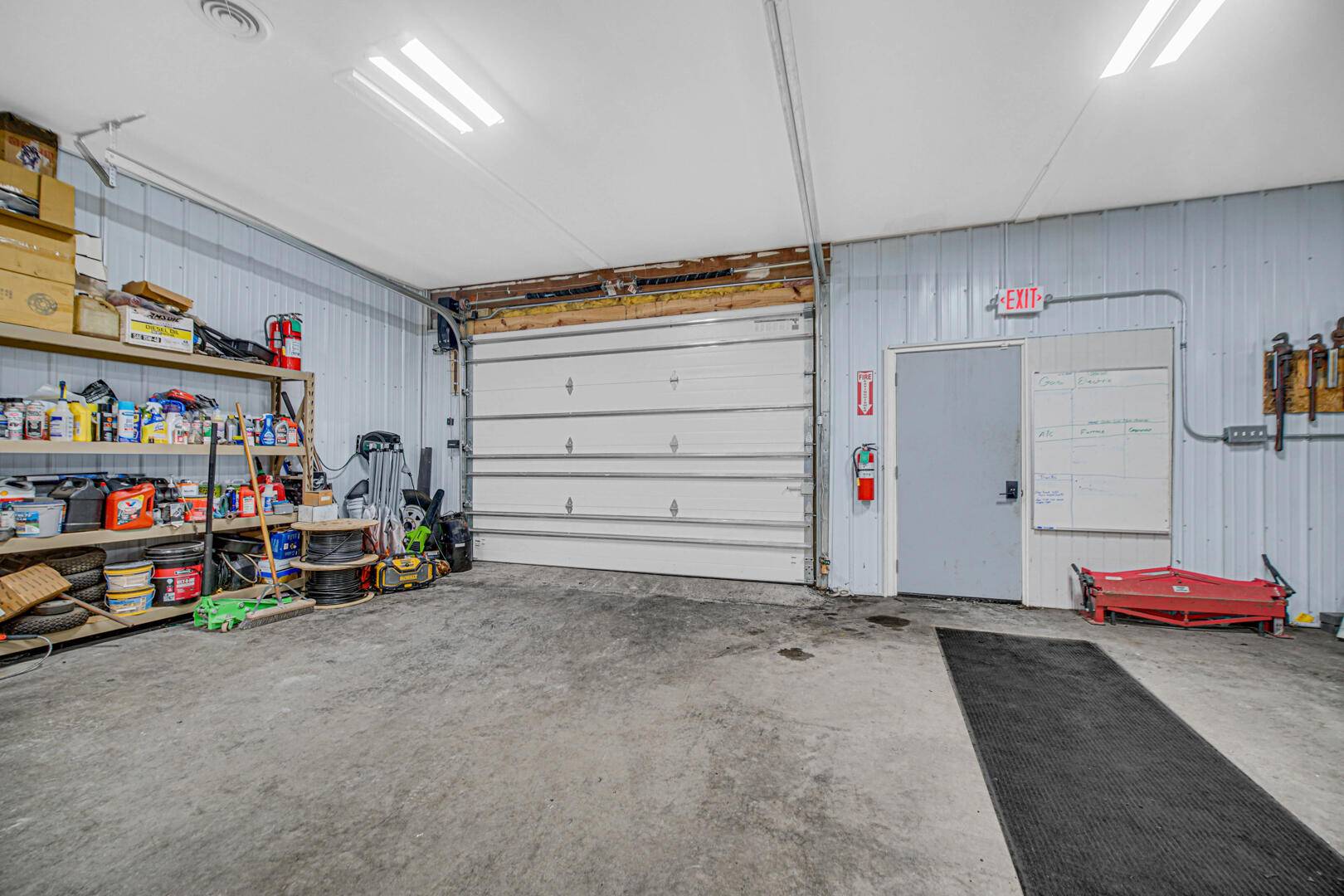 6400 W Lincoln Highway, Crown Point, IN 46307