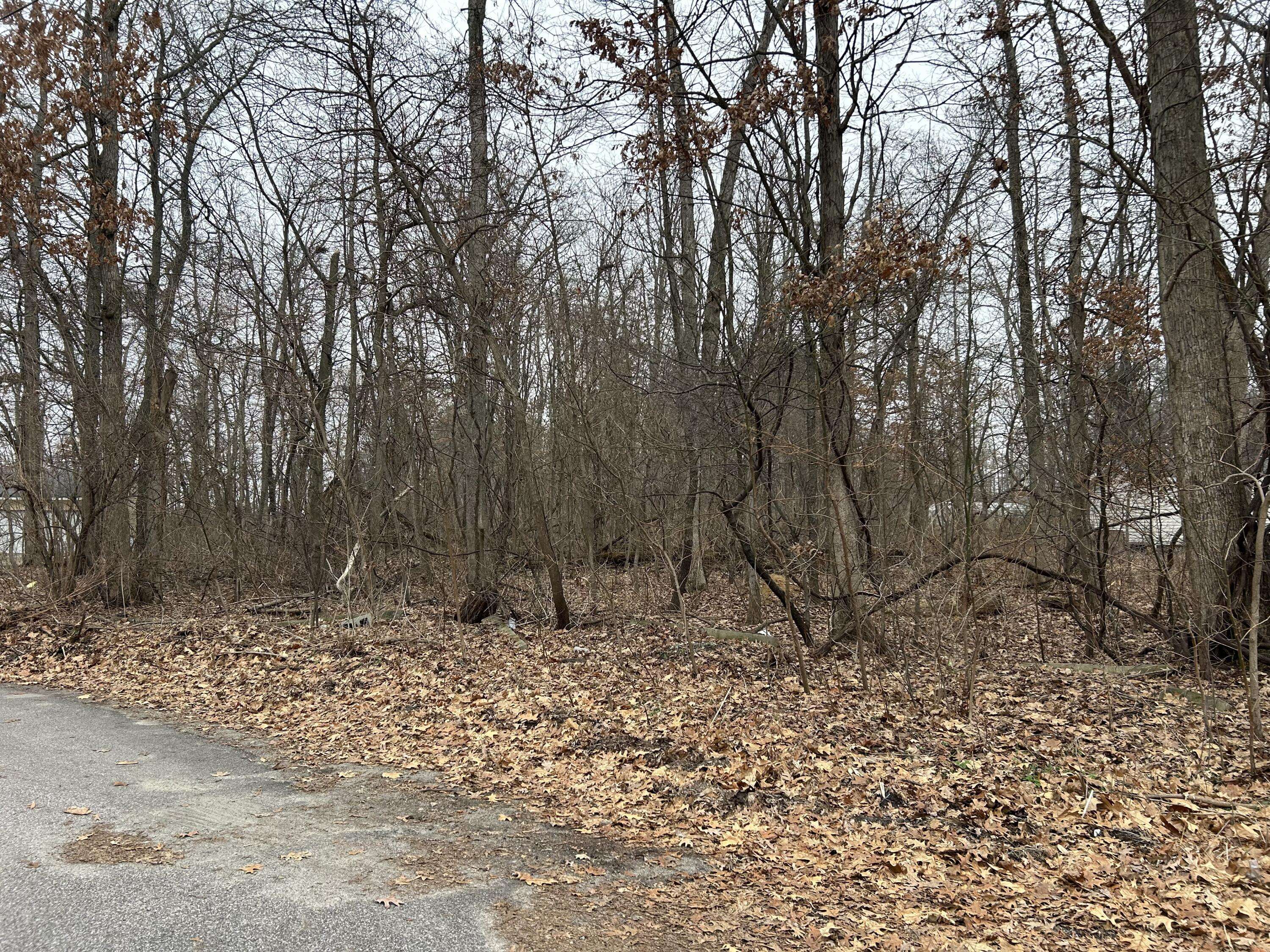 4418 Oakland Court, Wheatfield, IN 46392