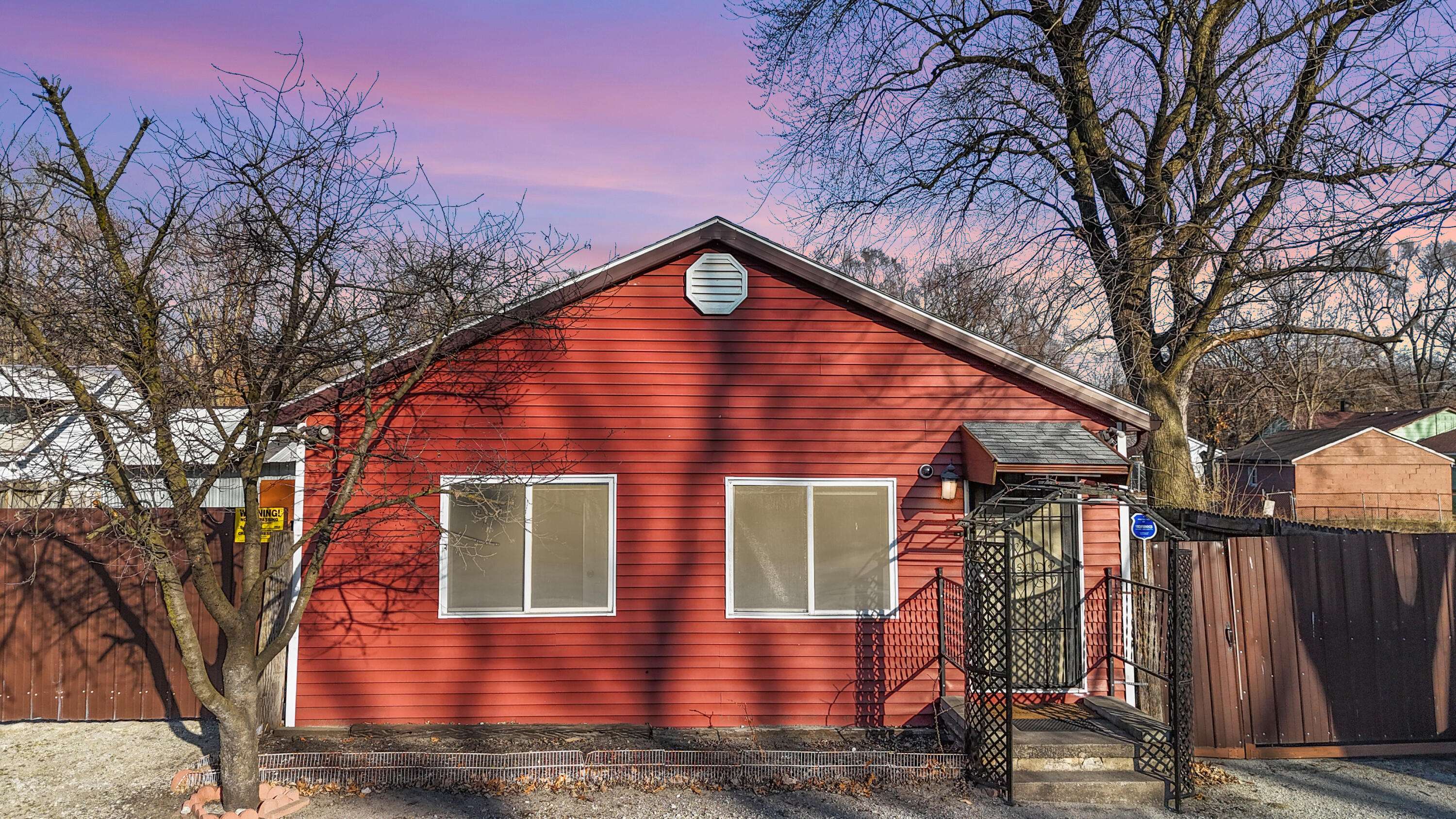 2327 Burr ST, Gary, IN 46406