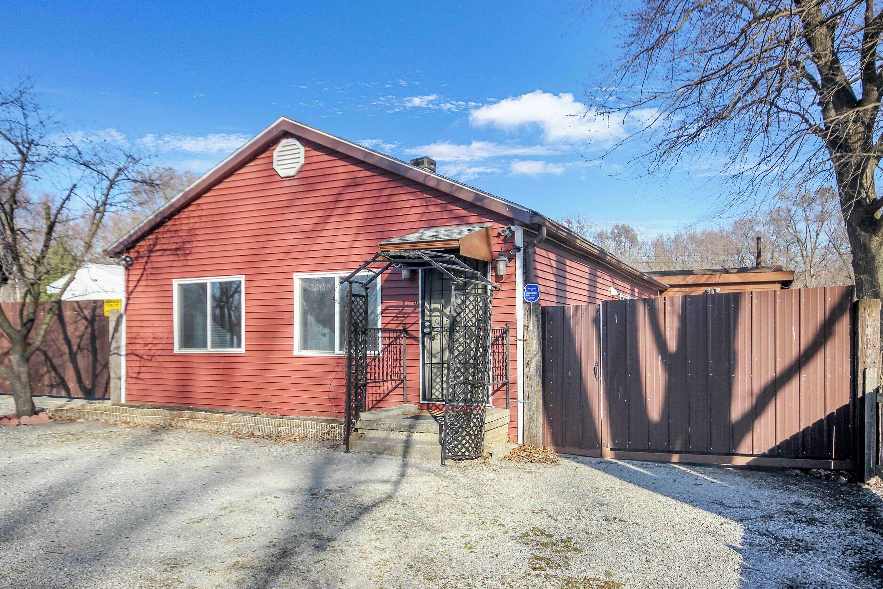 2327 Burr ST, Gary, IN 46406