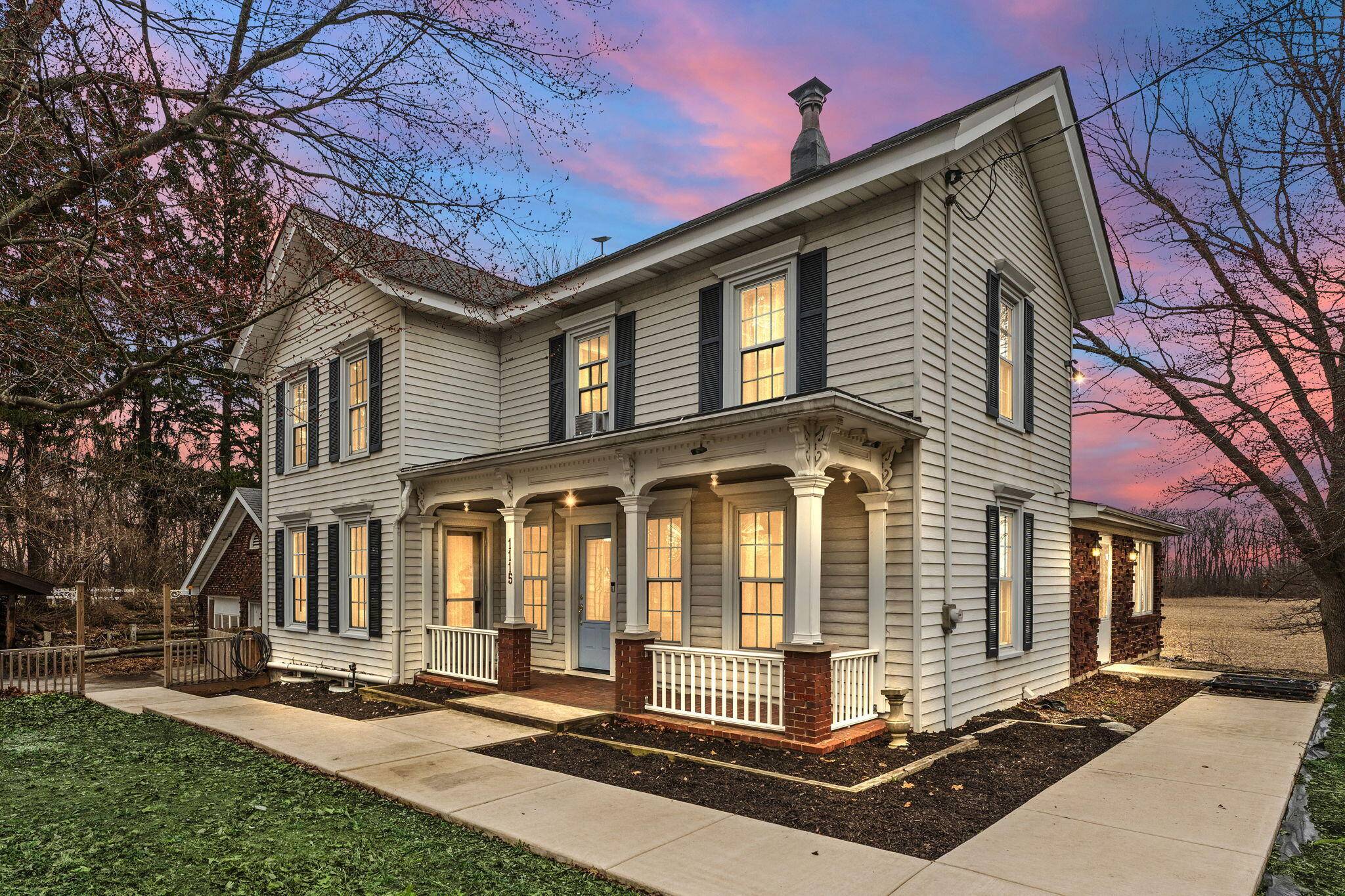 1115 E 181st AVE, Lowell, IN 46356