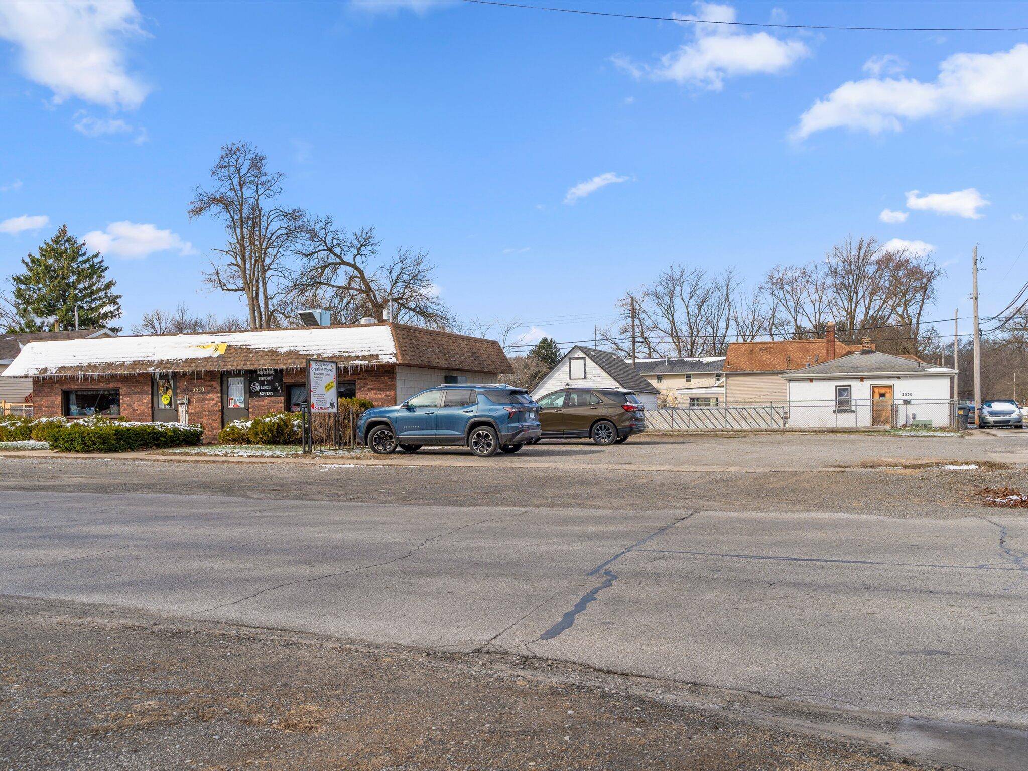 3530 Michigan Street, Hobart, IN 46342