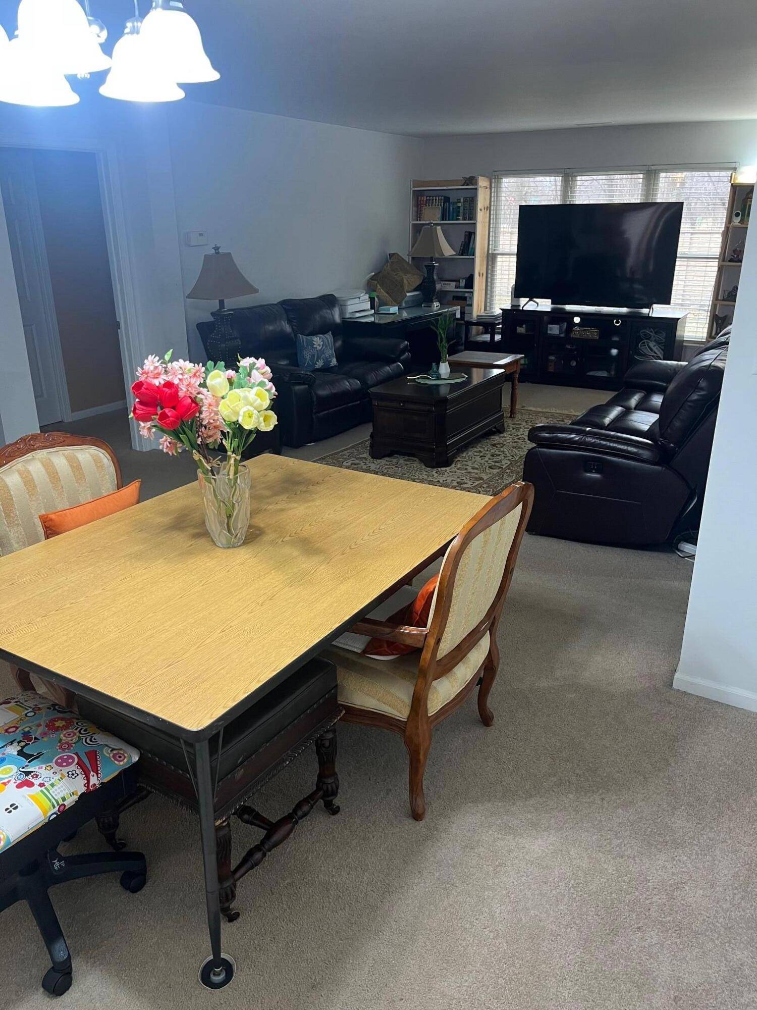 1578 Lakewood Lane, Schererville, IN 46375