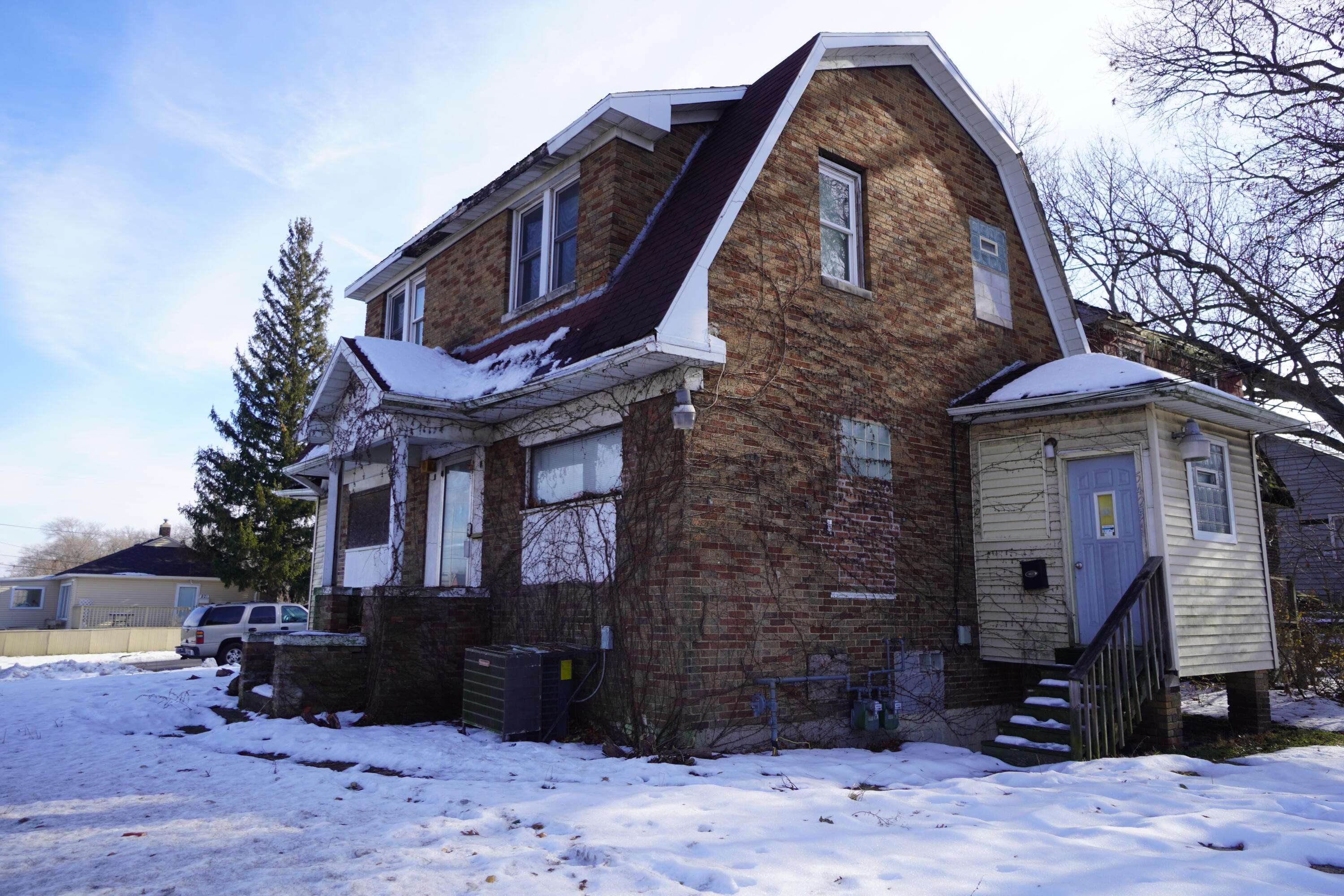 5425 Melton RD, Gary, IN 46403