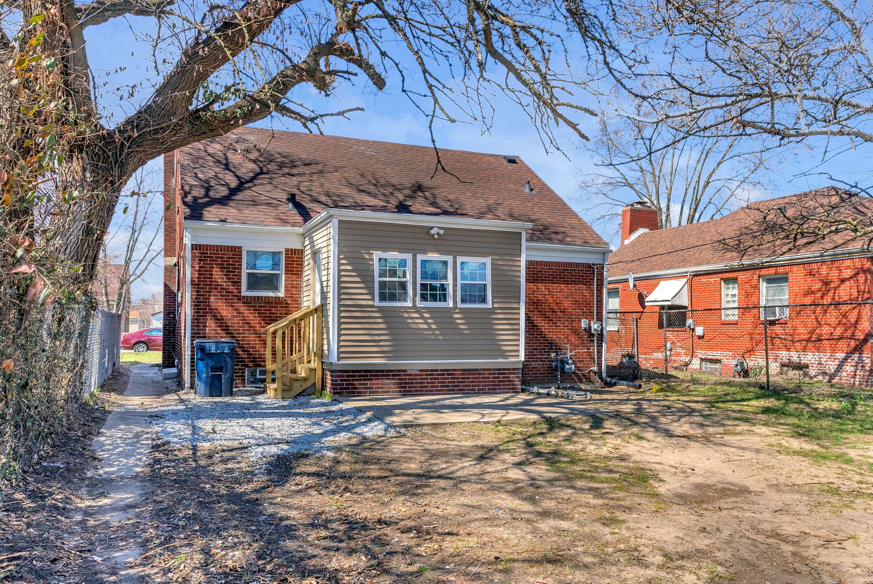 263 Rutledge ST, Gary, IN 46404