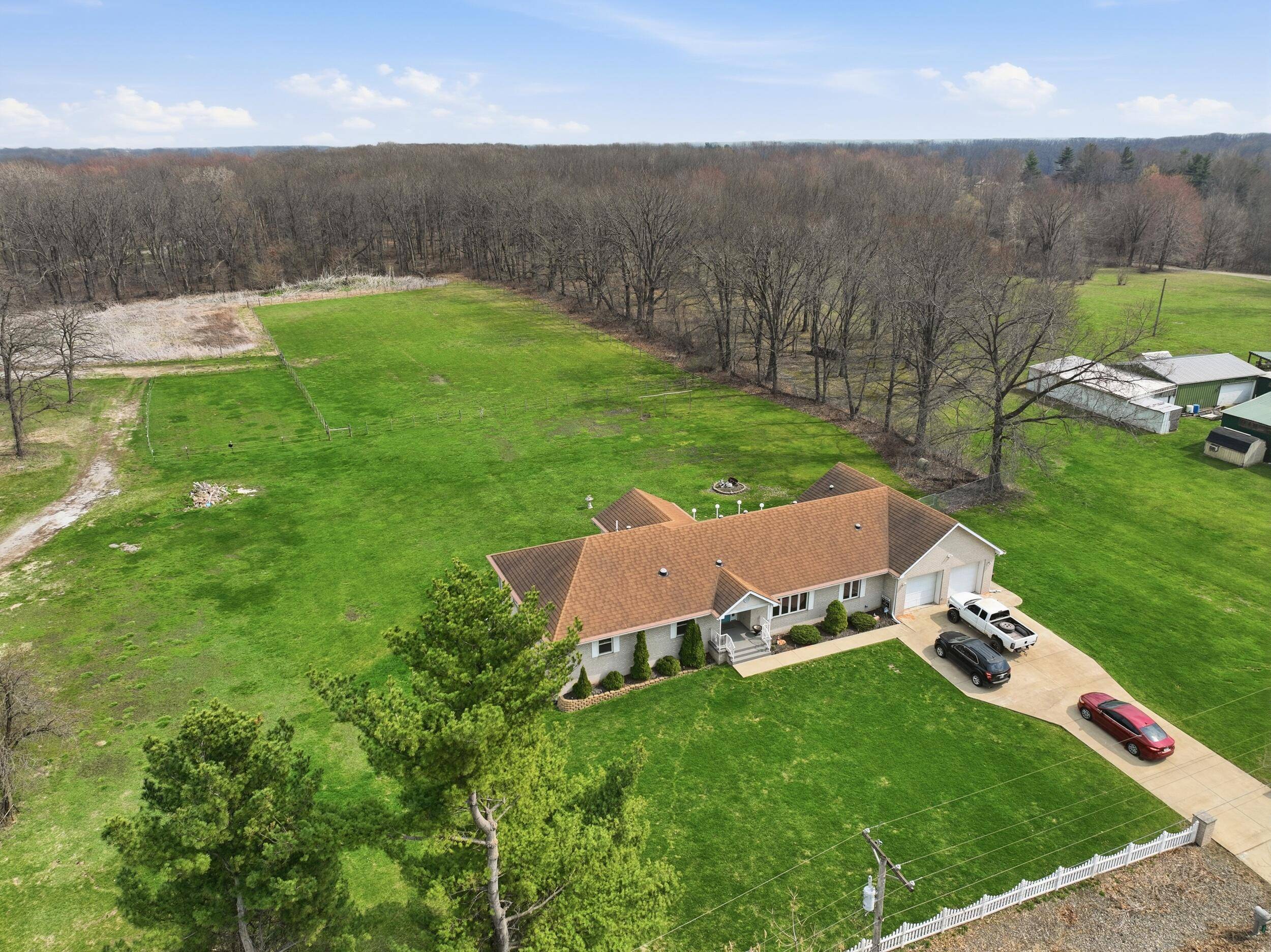 1251 N Mineral Springs Road, Porter, IN 46304