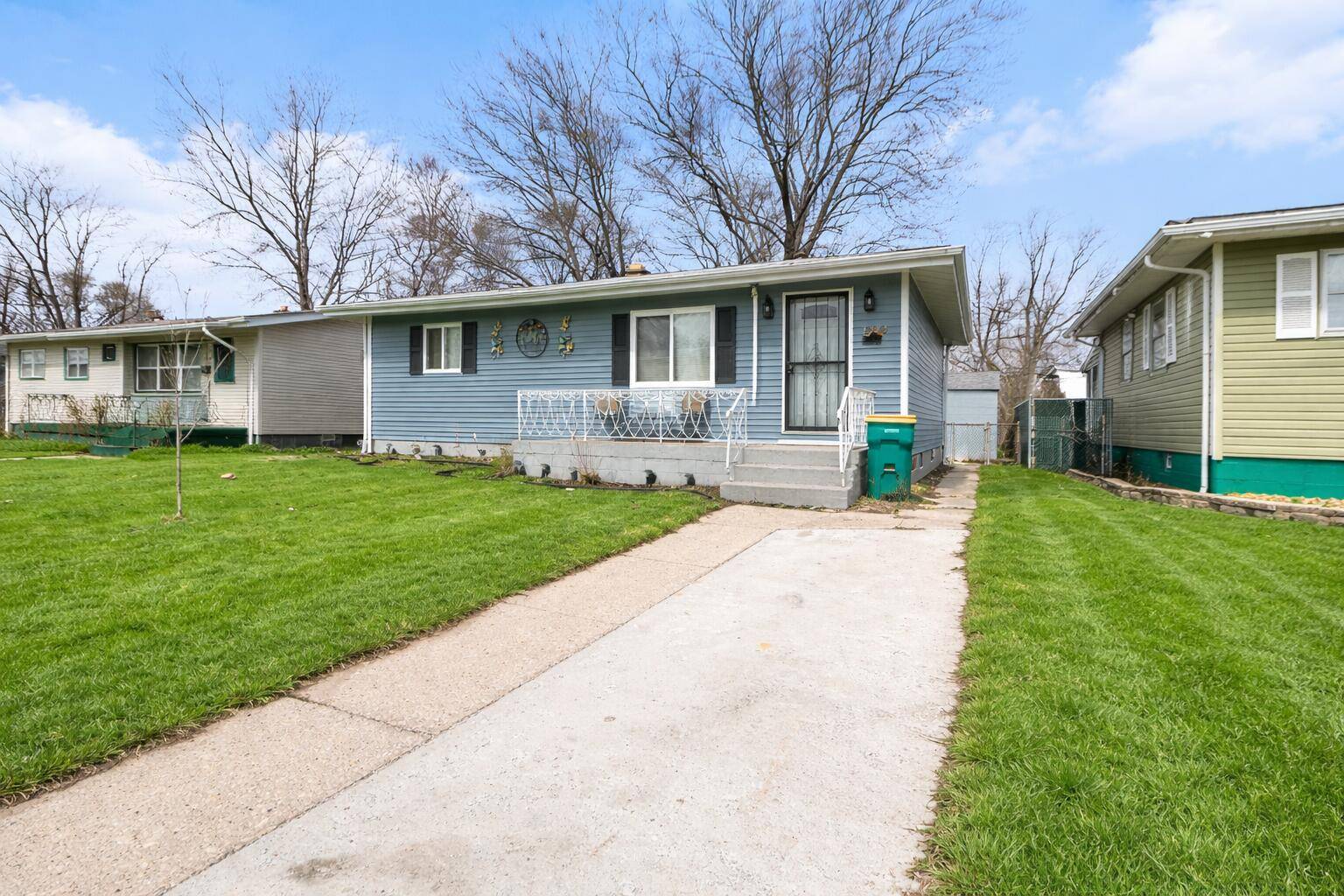 1272 E 36th PL, Gary, IN 46409