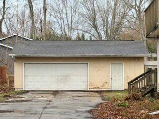 1921 E Coolspring AVE, Trail Creek, IN 46360
