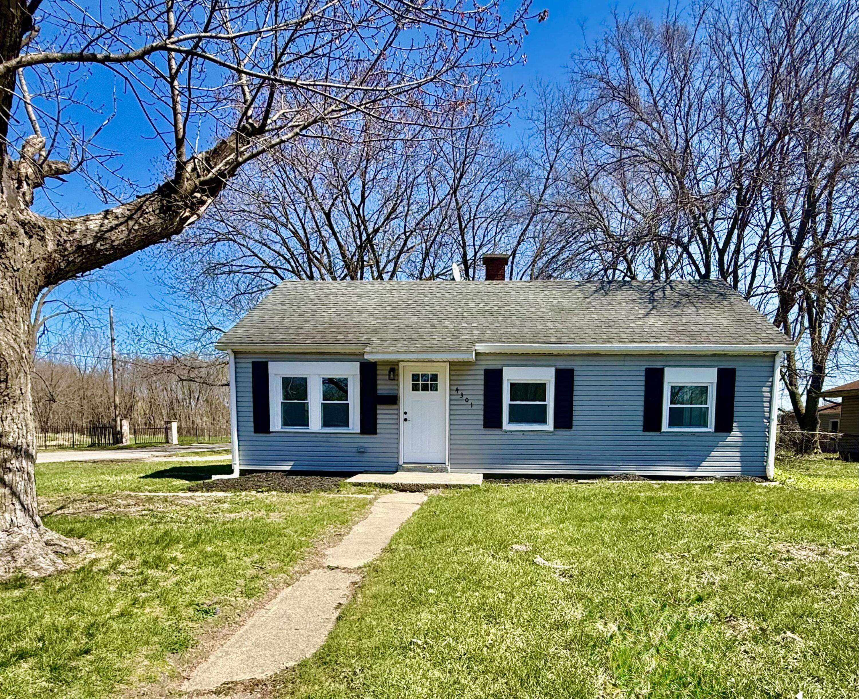 4301 Buchanan ST, Gary, IN 46408