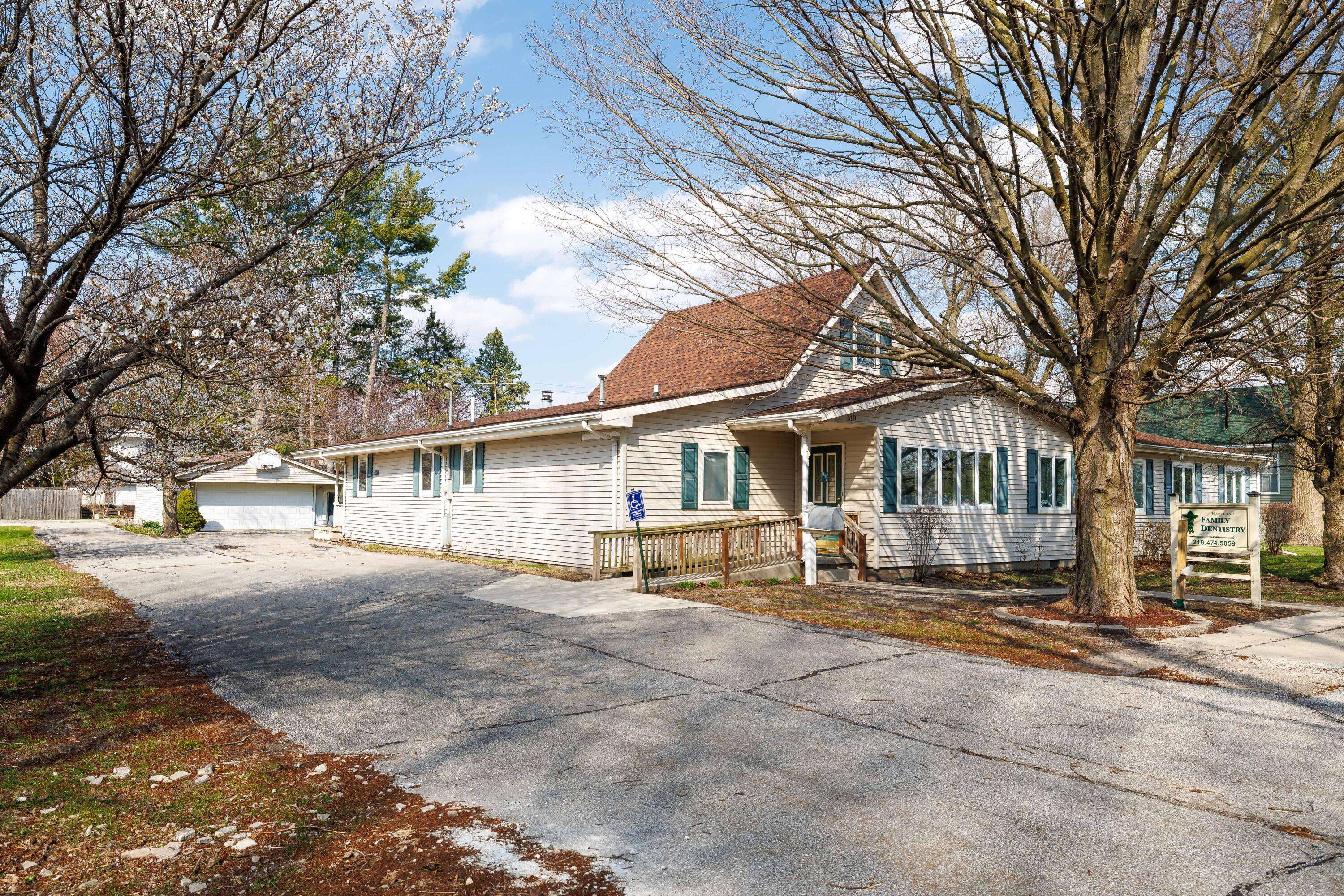 310 E Lincoln Street, Kentland, IN 47951