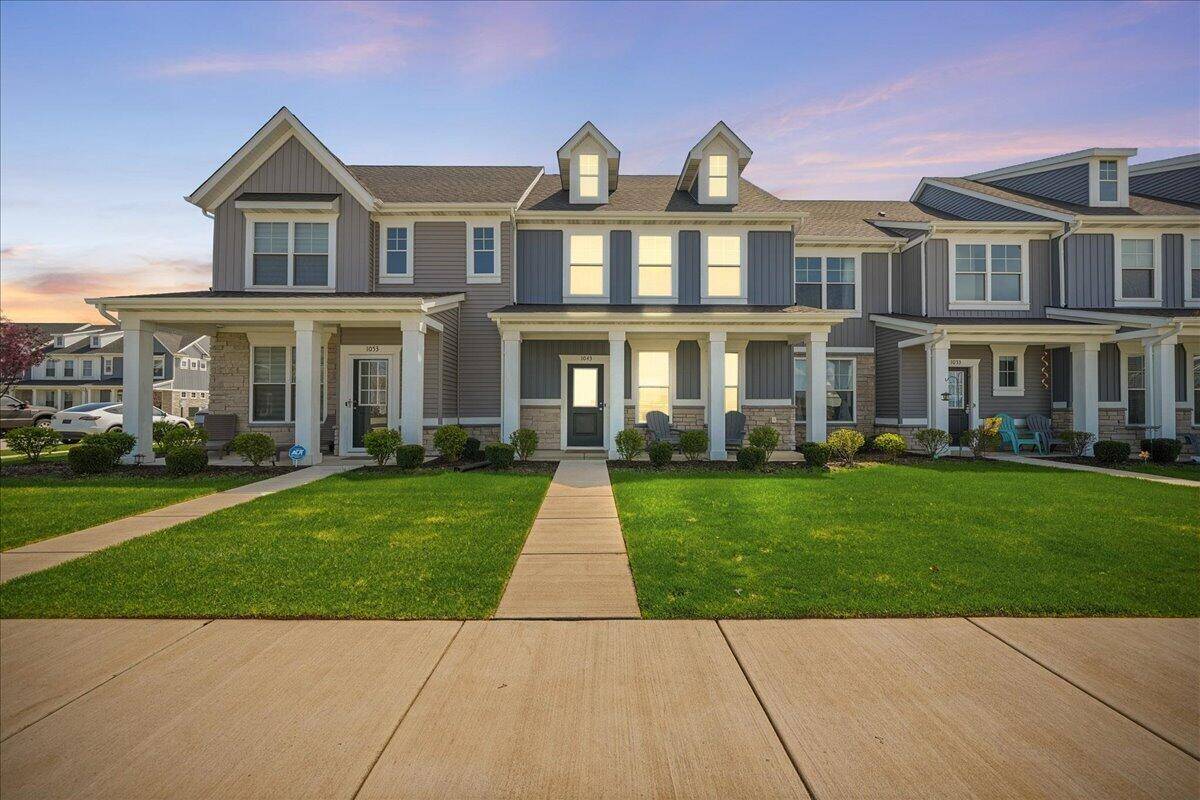 1043 E 117th Lane, Crown Point, IN 46307
