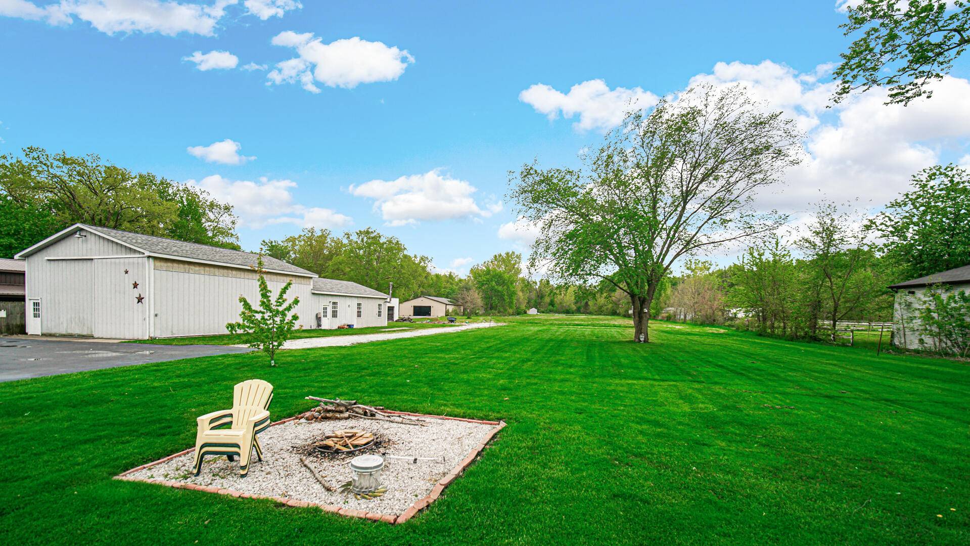 746 W 700 N, Hobart, IN 46342