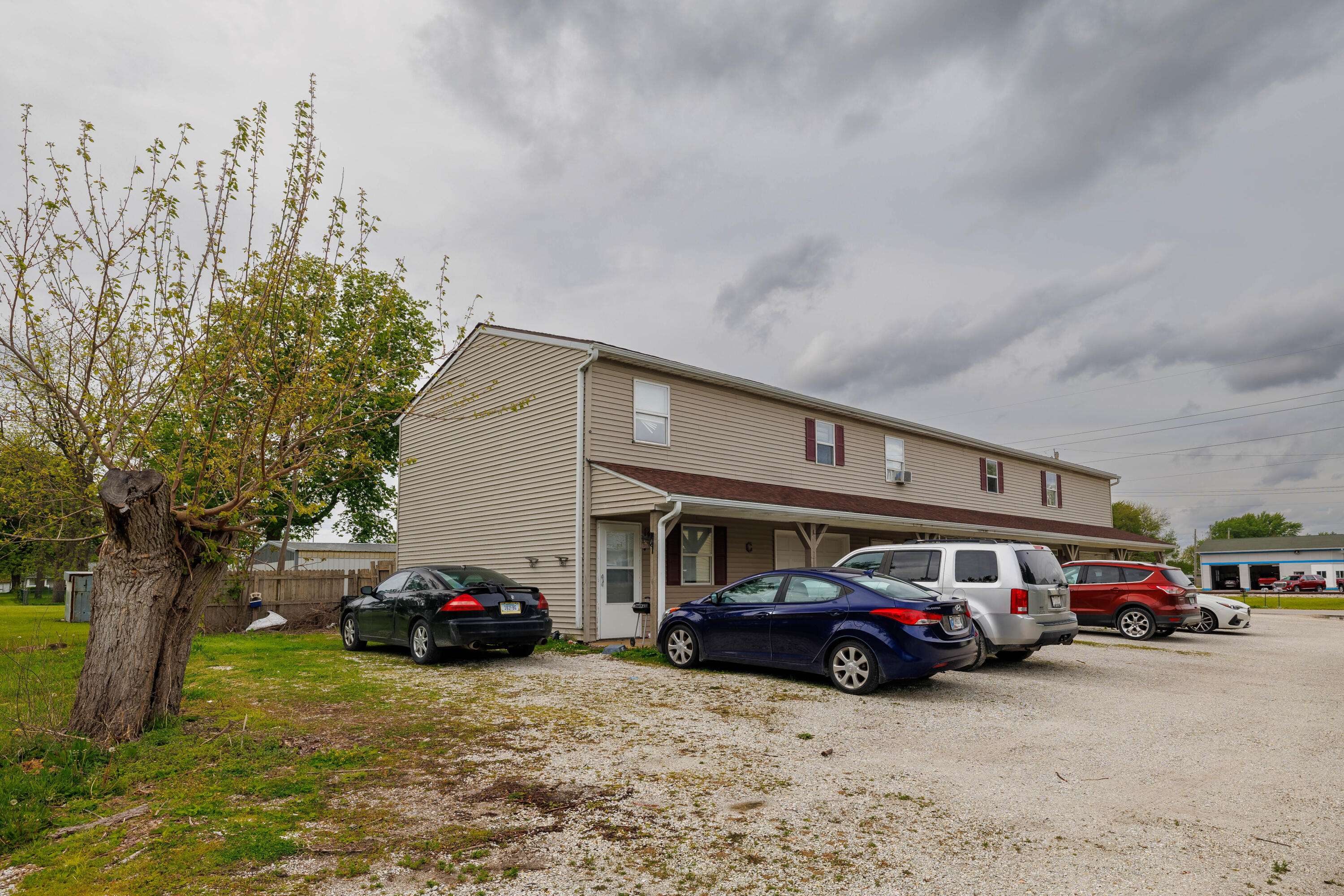 211 W Railroad Street, Kentland, IN 47951