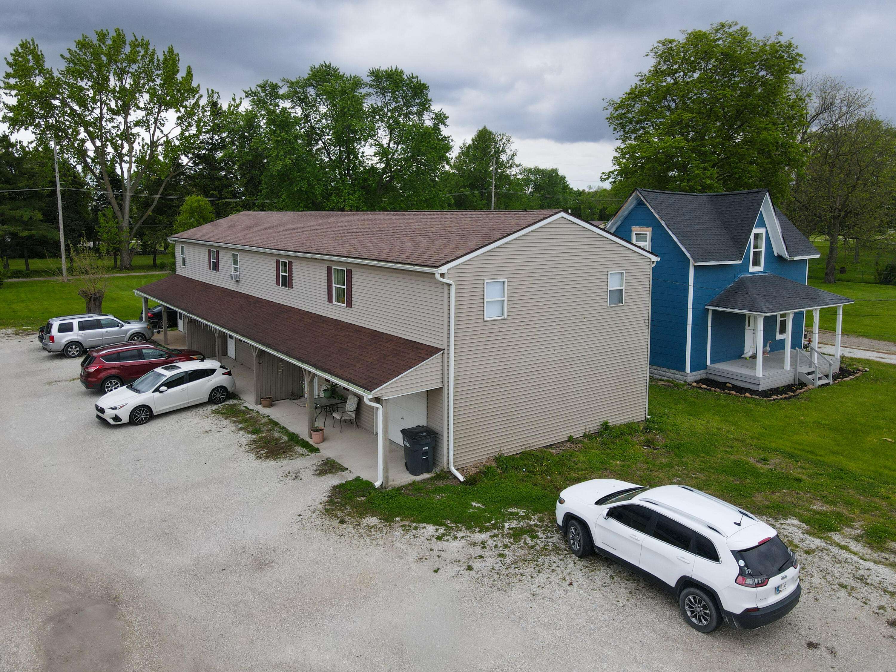 211 W Railroad Street, Kentland, IN 47951