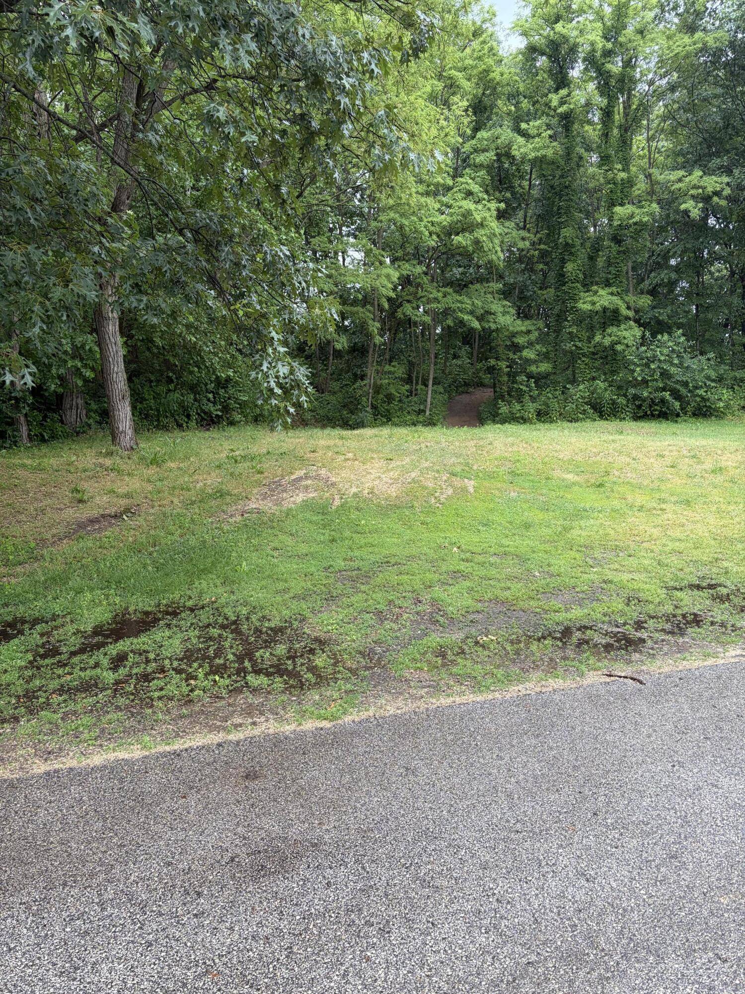 3845 Gill Street, Hobart, IN 46342