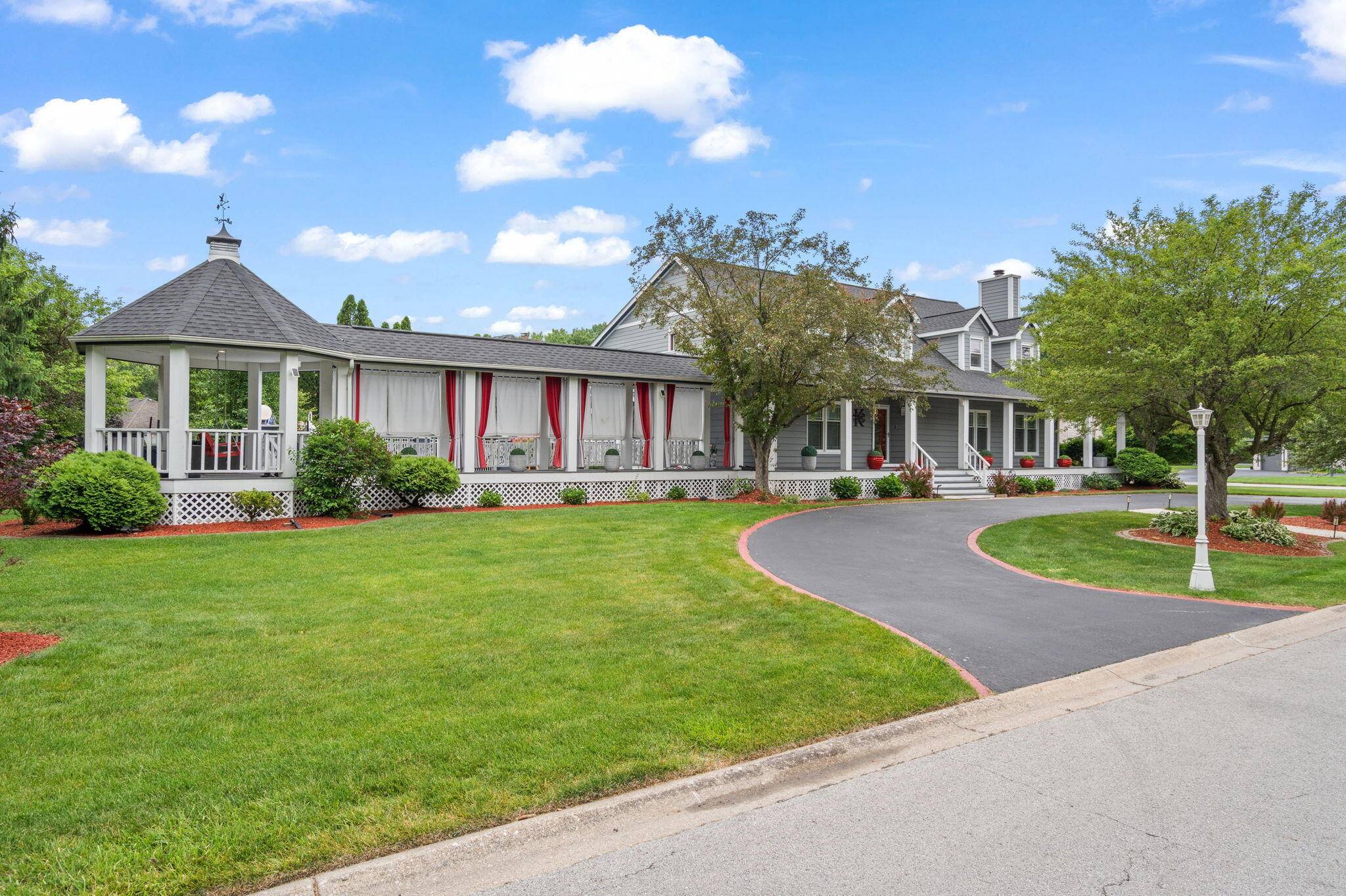 1442 Saint Andrews Drive, Schererville, IN 46375