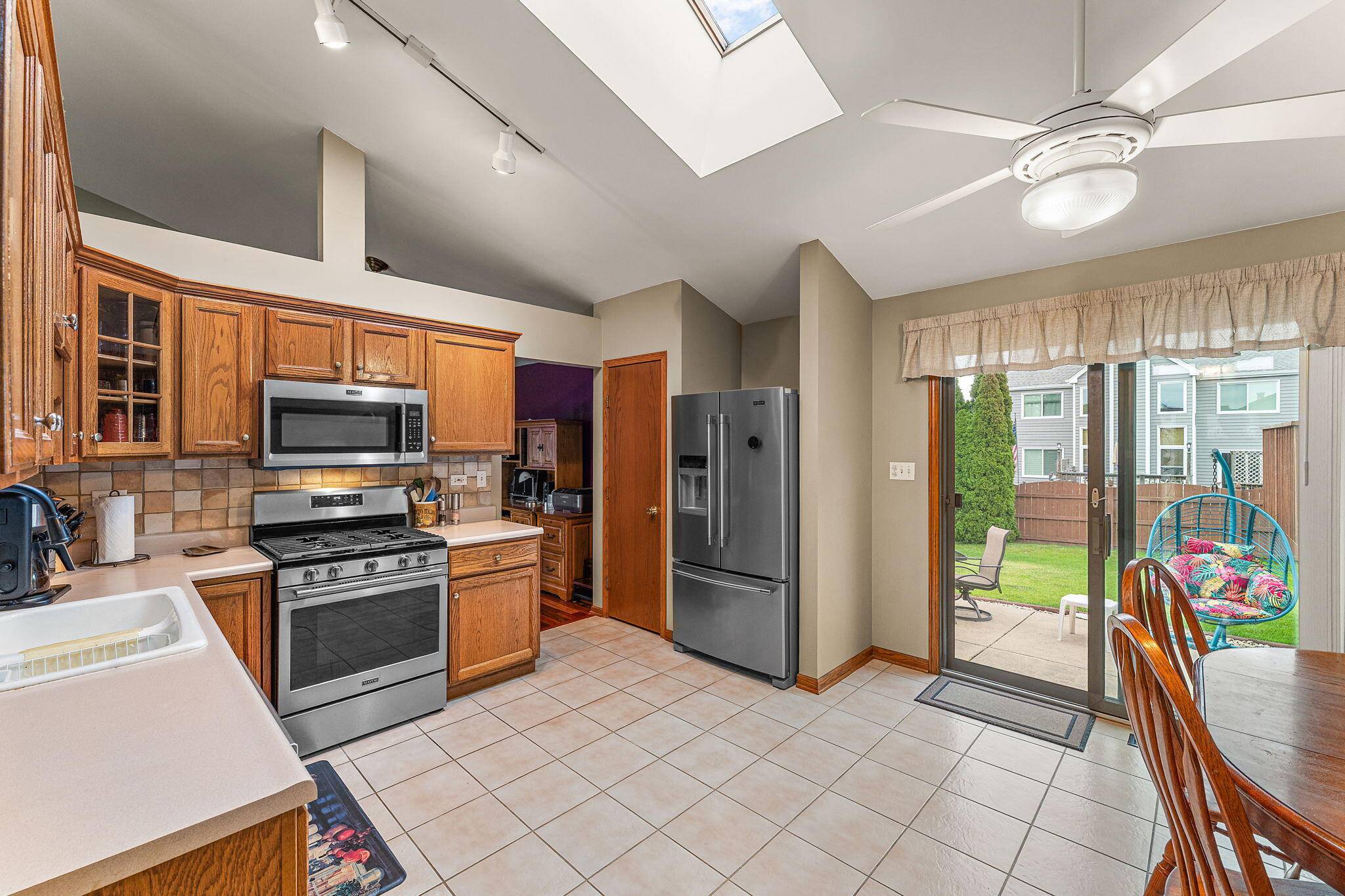 65 Beiriger Drive, Dyer, IN 46311