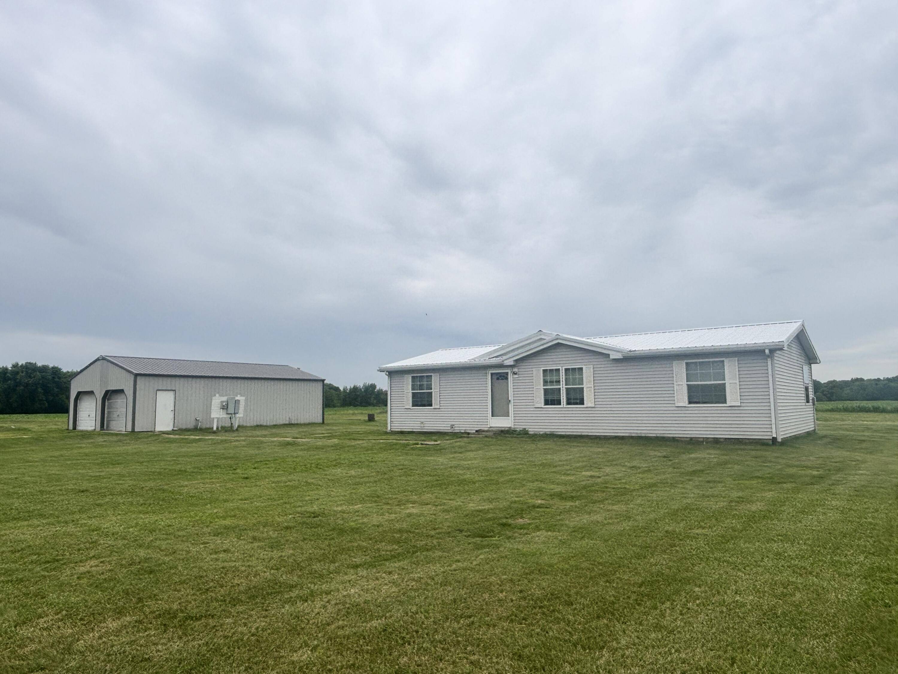 10148 S 210 E, Monon, IN 47959