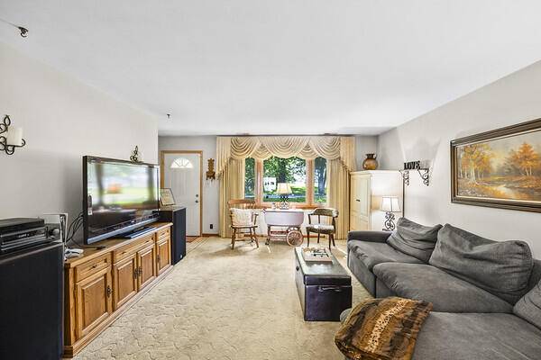 1 N Wabash ST, Hobart, IN 46342
