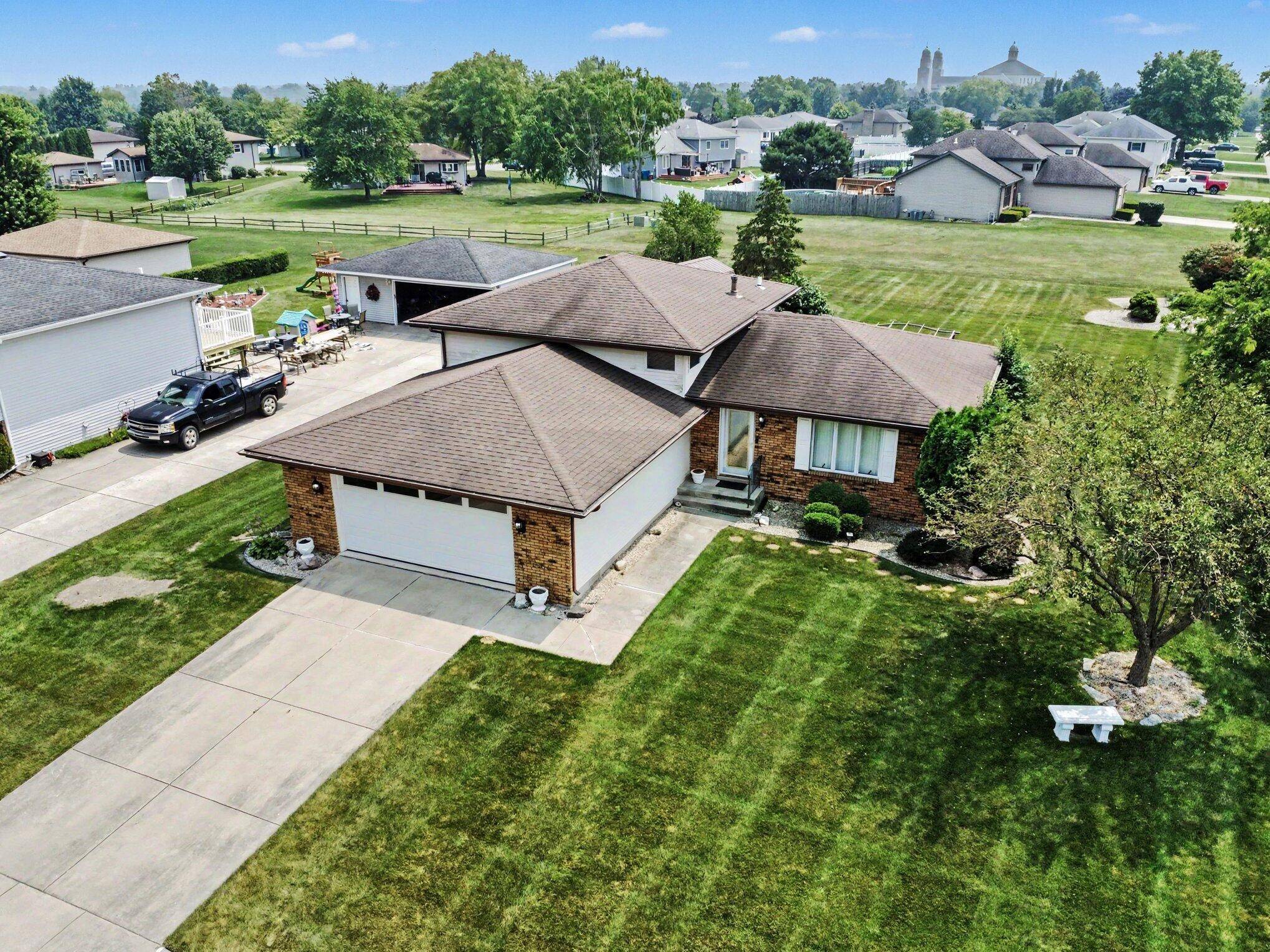 12043 W 103rd Court, St. John, IN 46373