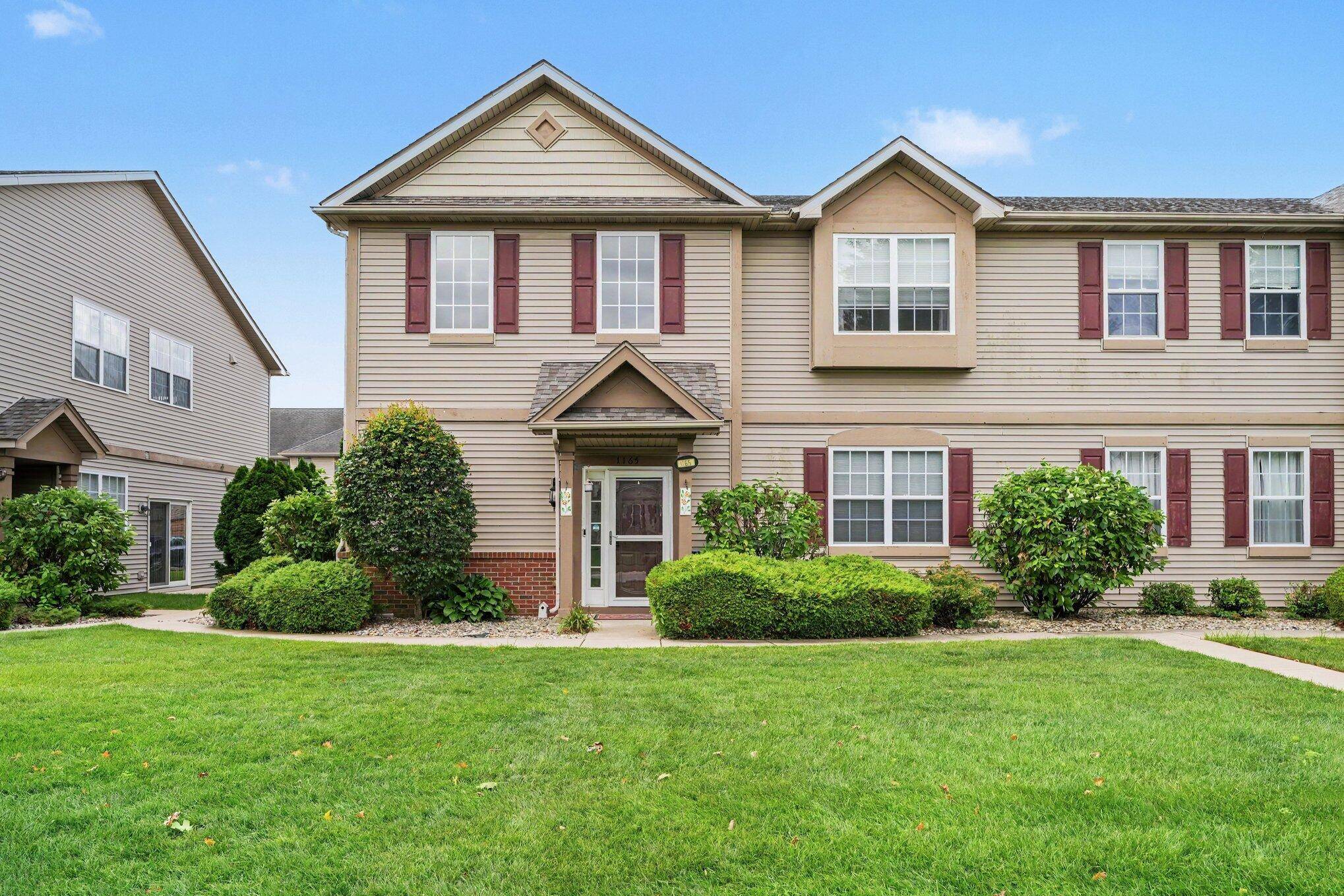 1165 Poppyfield Place, Schererville, IN 46375