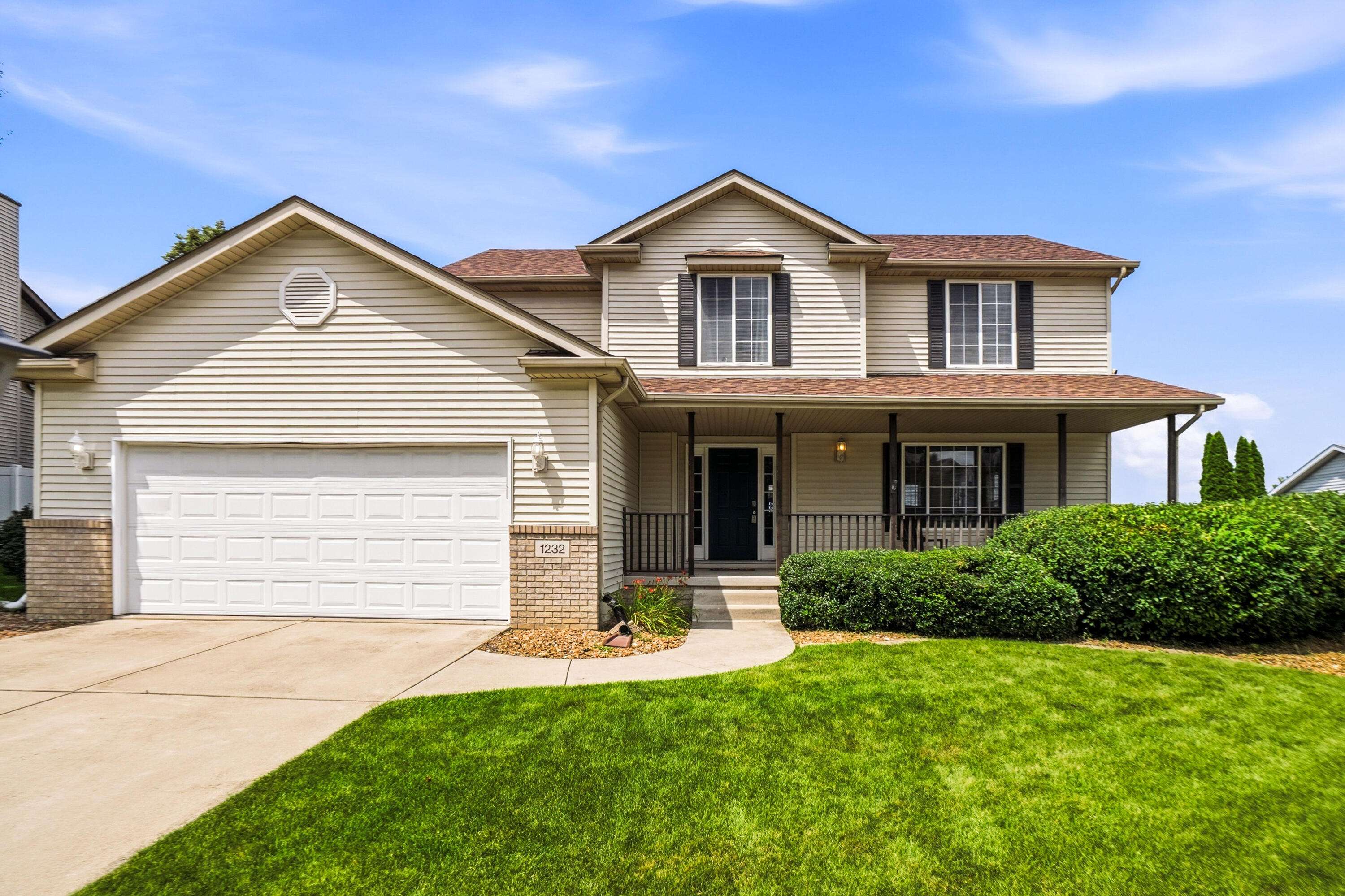 1232 Oriskany DR, Schererville, IN 46375