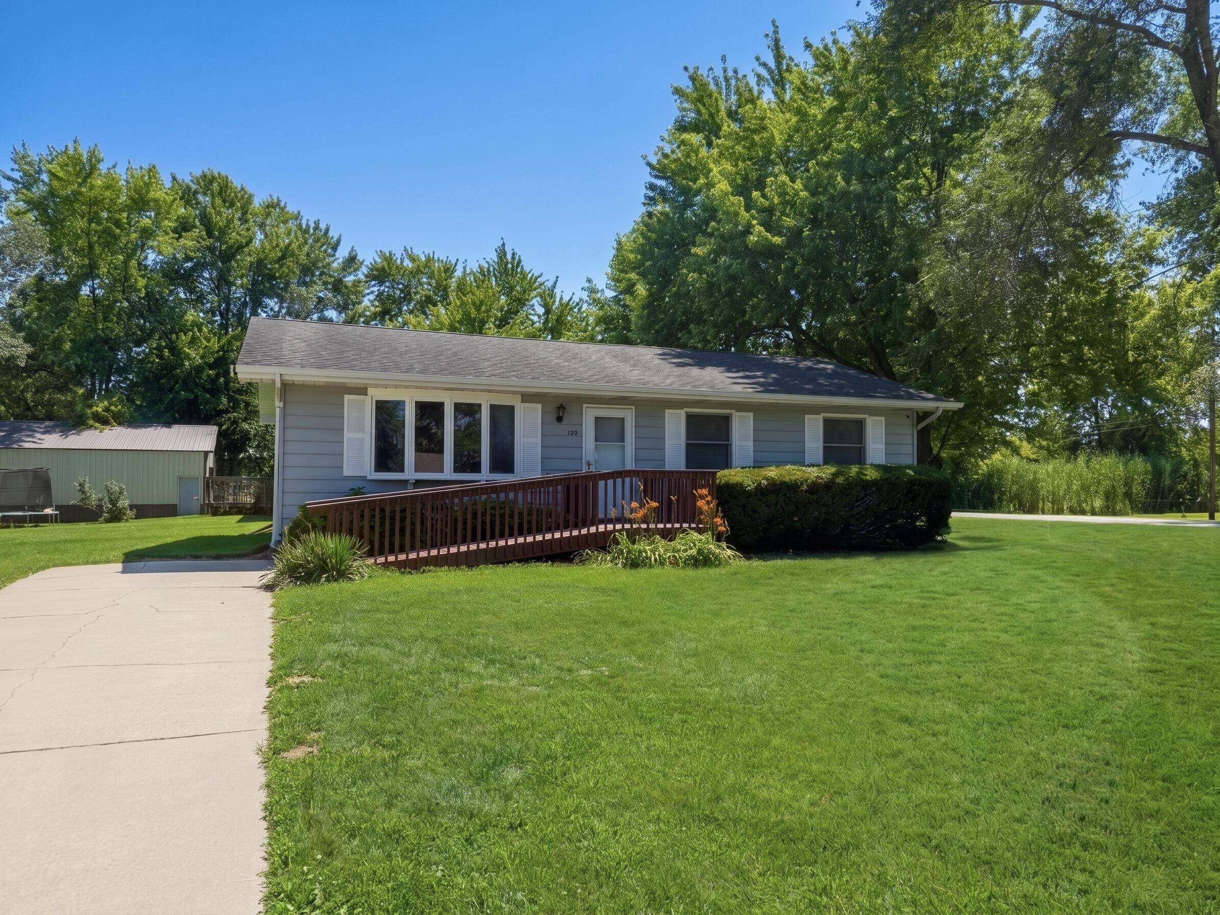 1301 E 34th Avenue, Hobart, IN 46342