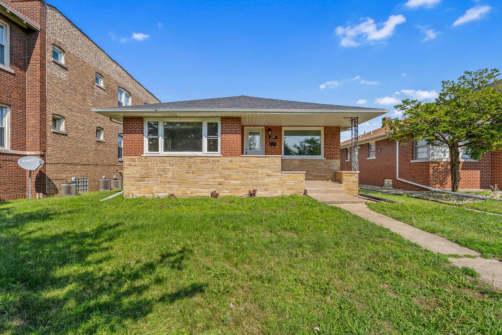 1609 Davis Avenue, Whiting, IN 46394