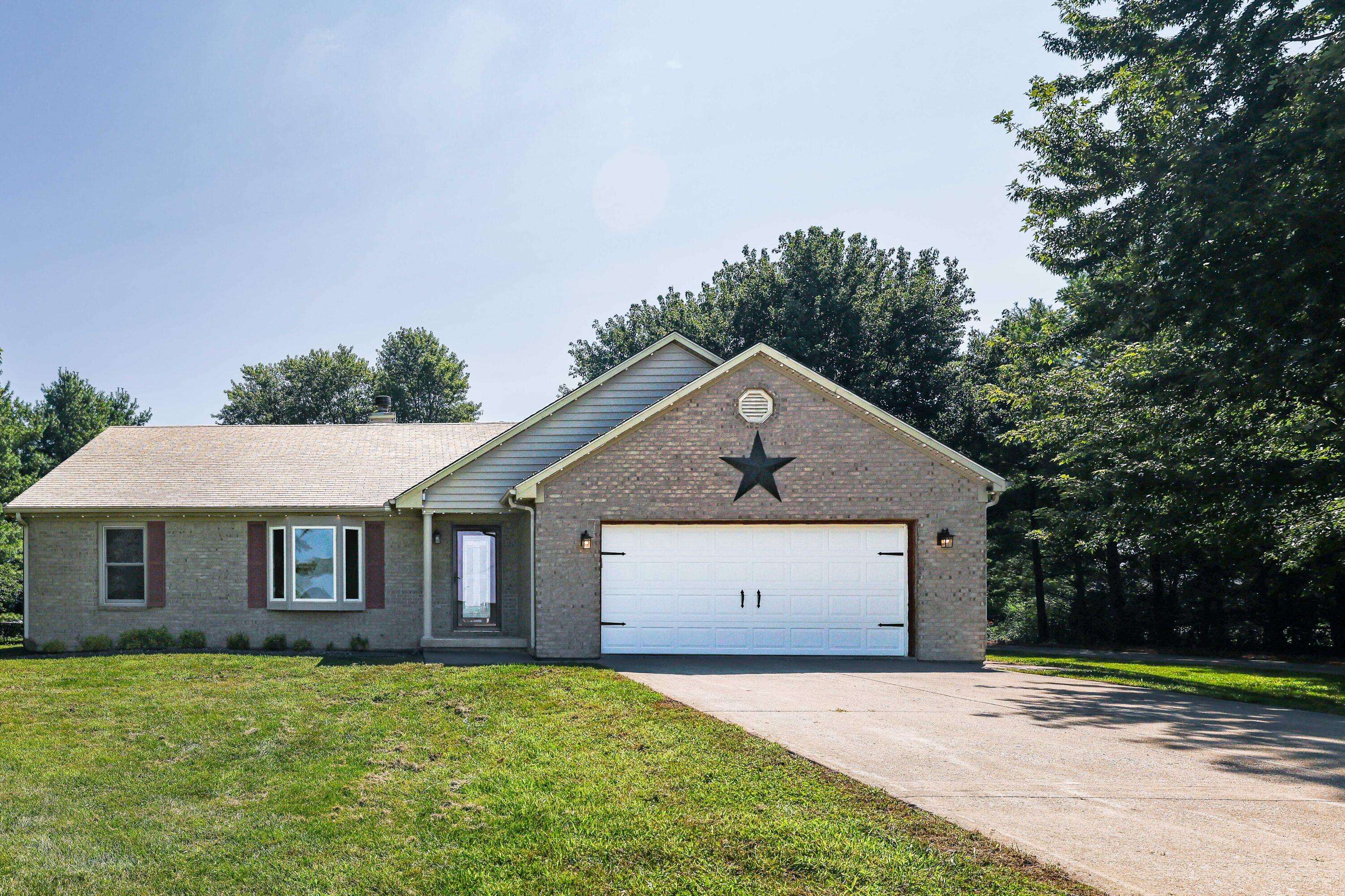 15025 S 376 W, Kentland, IN 47951