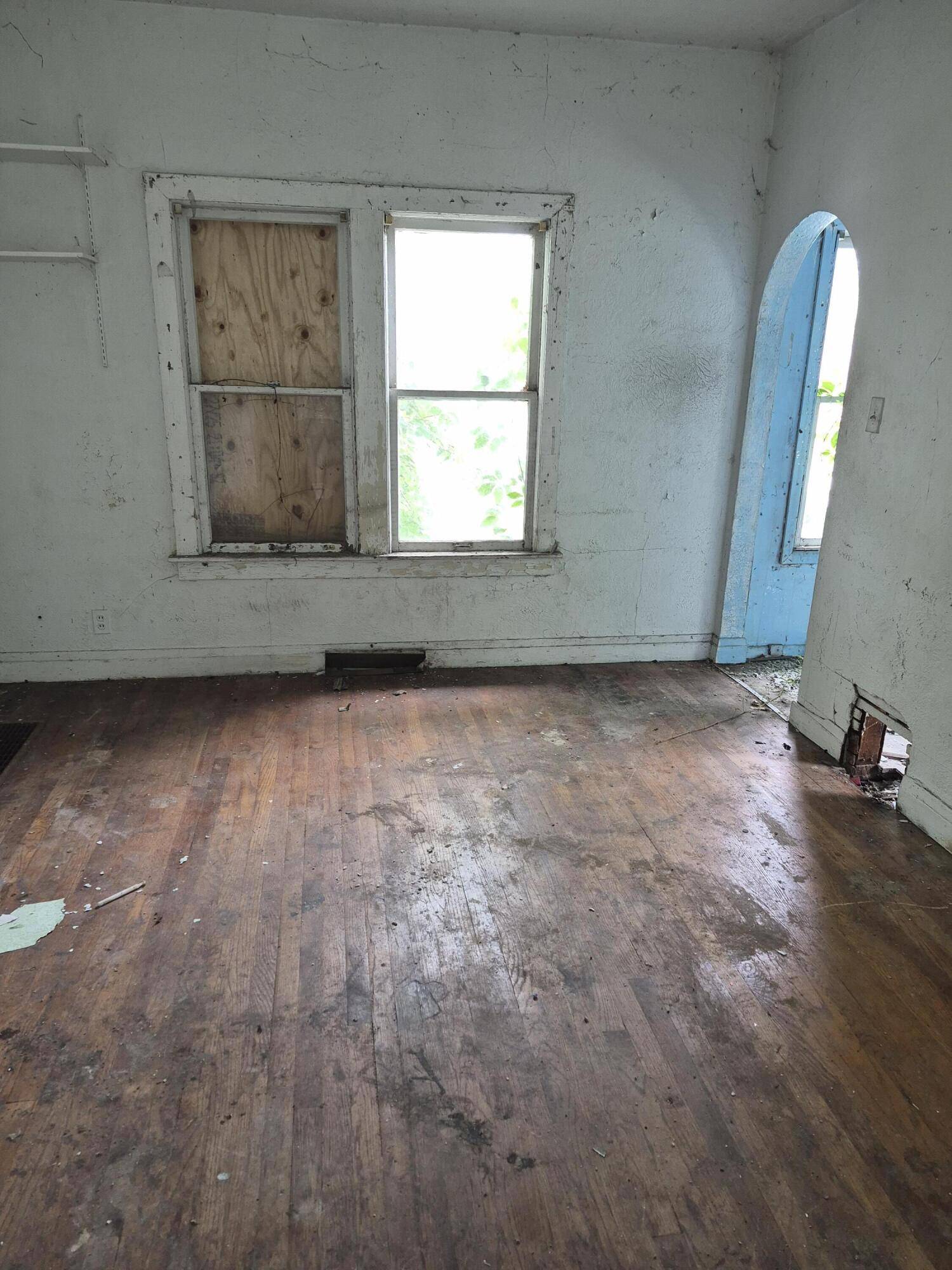 819 Mulberry Street, Hammond, IN 46324