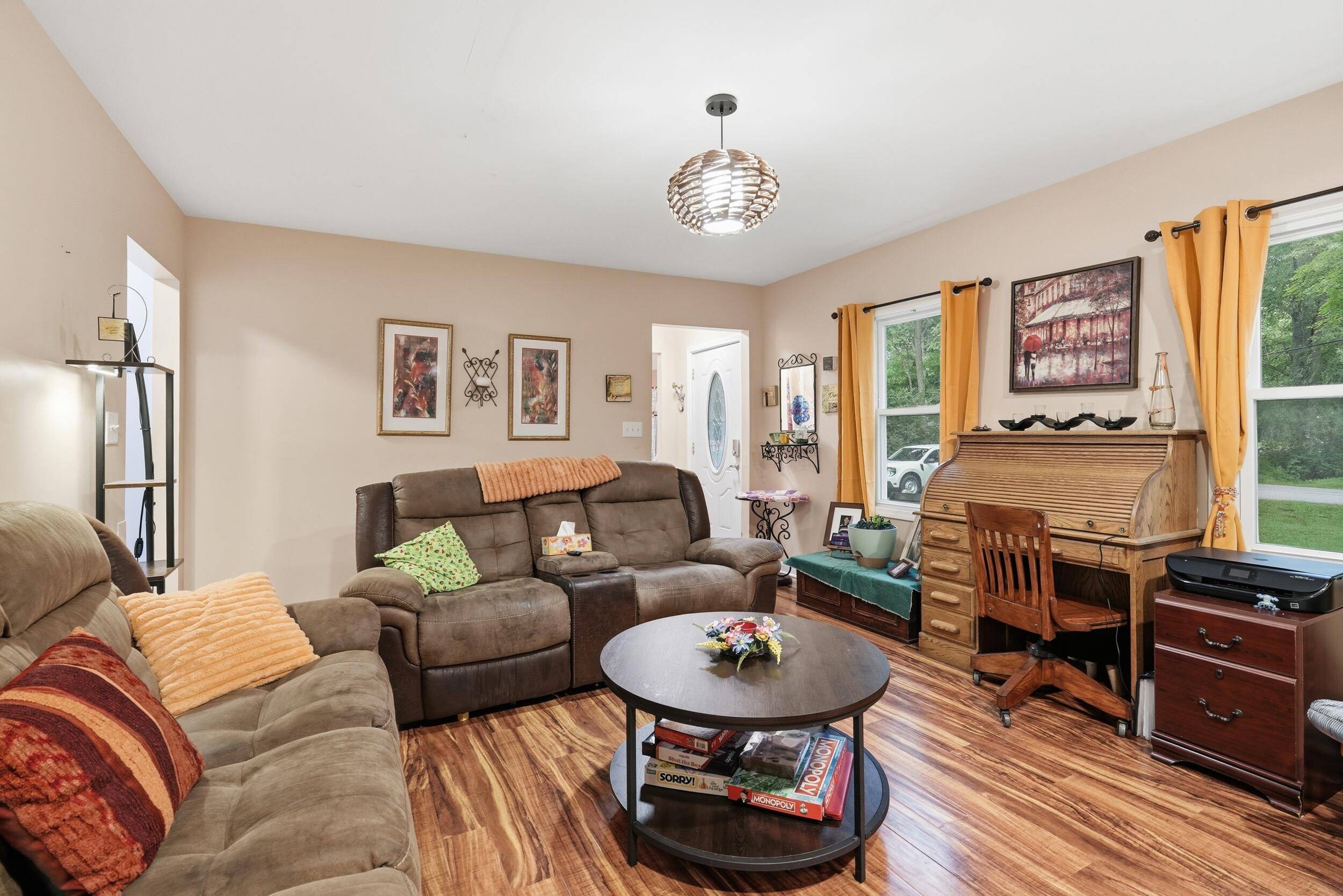 3328 E 73rd Avenue, Merrillville, IN 46410